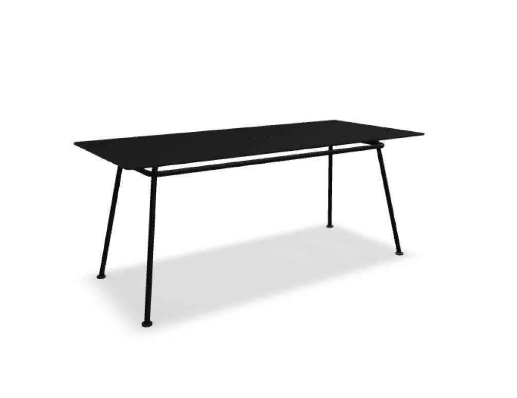 New School NS818 - Tisch in Grün präsentiert im Onlineshop von KAQTU Design AG. Esstisch ist von Mdd