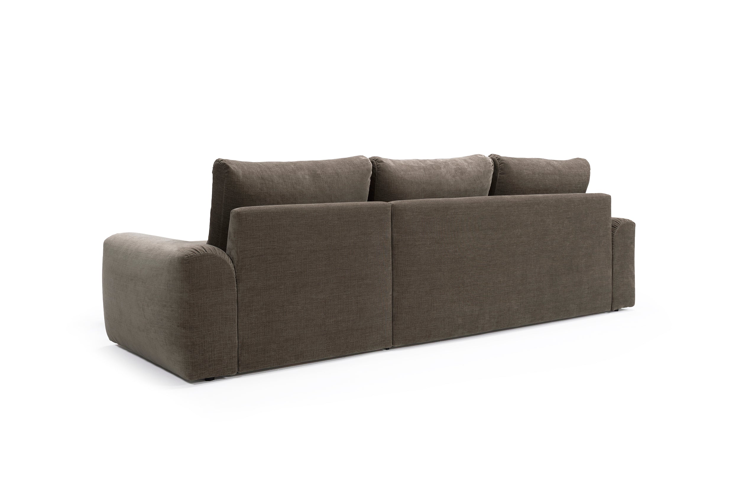 Norum Schlafsofa mit Chaiselongue und Chunky-Armlehnen in 411 Esina Cedar Brown präsentiert im Onlineshop von KAQTU Design AG. Bettsofa rechts ist von Innovation Living