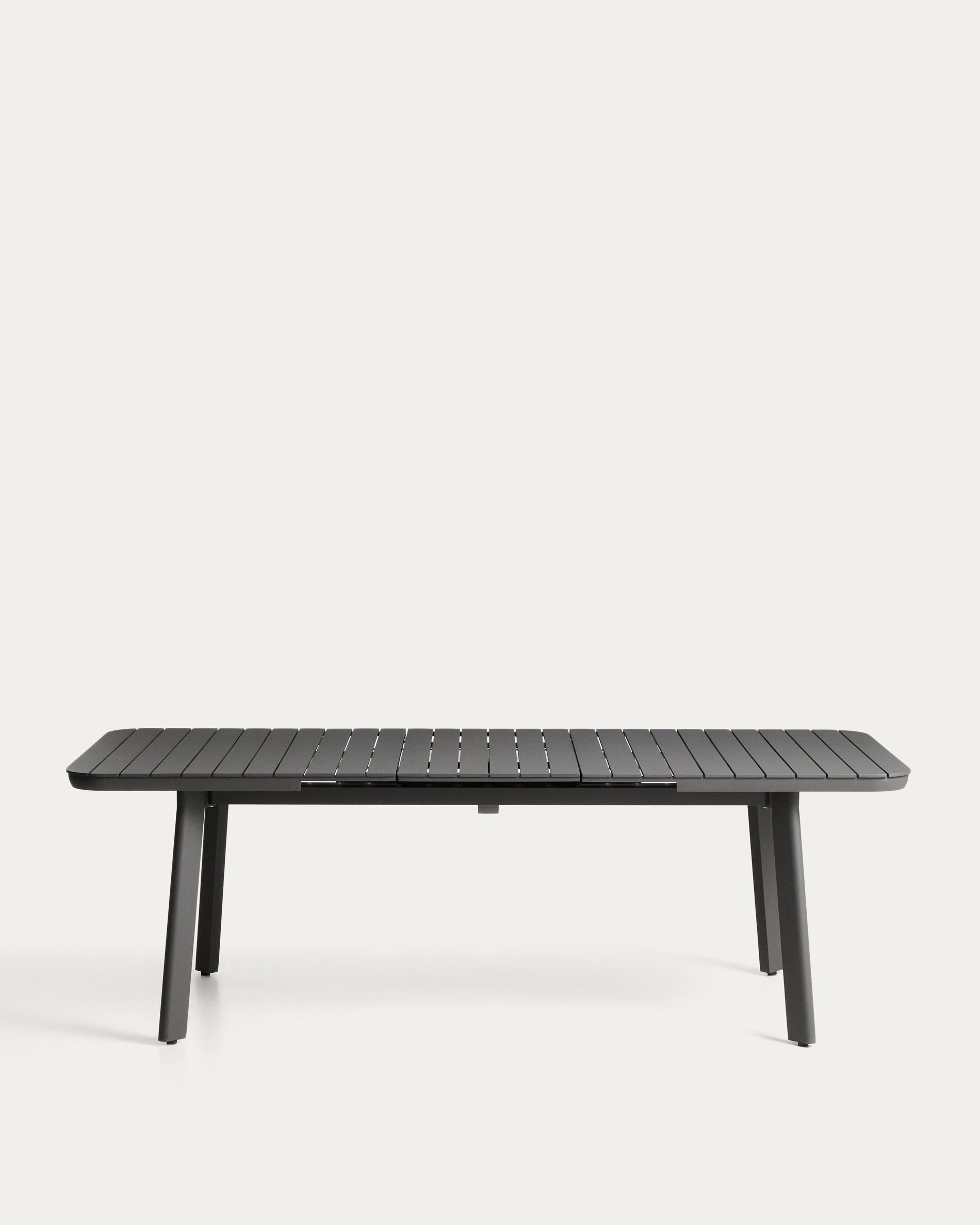 Eleganter, ausziehbarer Gartentisch Izola aus Aluminium in stilvollem Graphit, ideal für Outdoor-Bereiche, Maße 185 (235) x 100 cm.