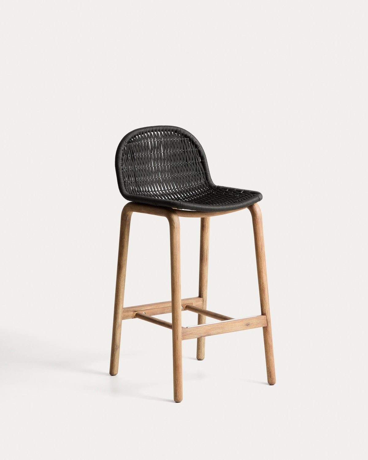 Hocker Alipa aus massivem Akazienholz und dunkelgrauem Seil, 75 cm, FSC 100 % in Graphit, Beige präsentiert im Onlineshop von KAQTU Design AG. Hocker Outdoor ist von Kave Home