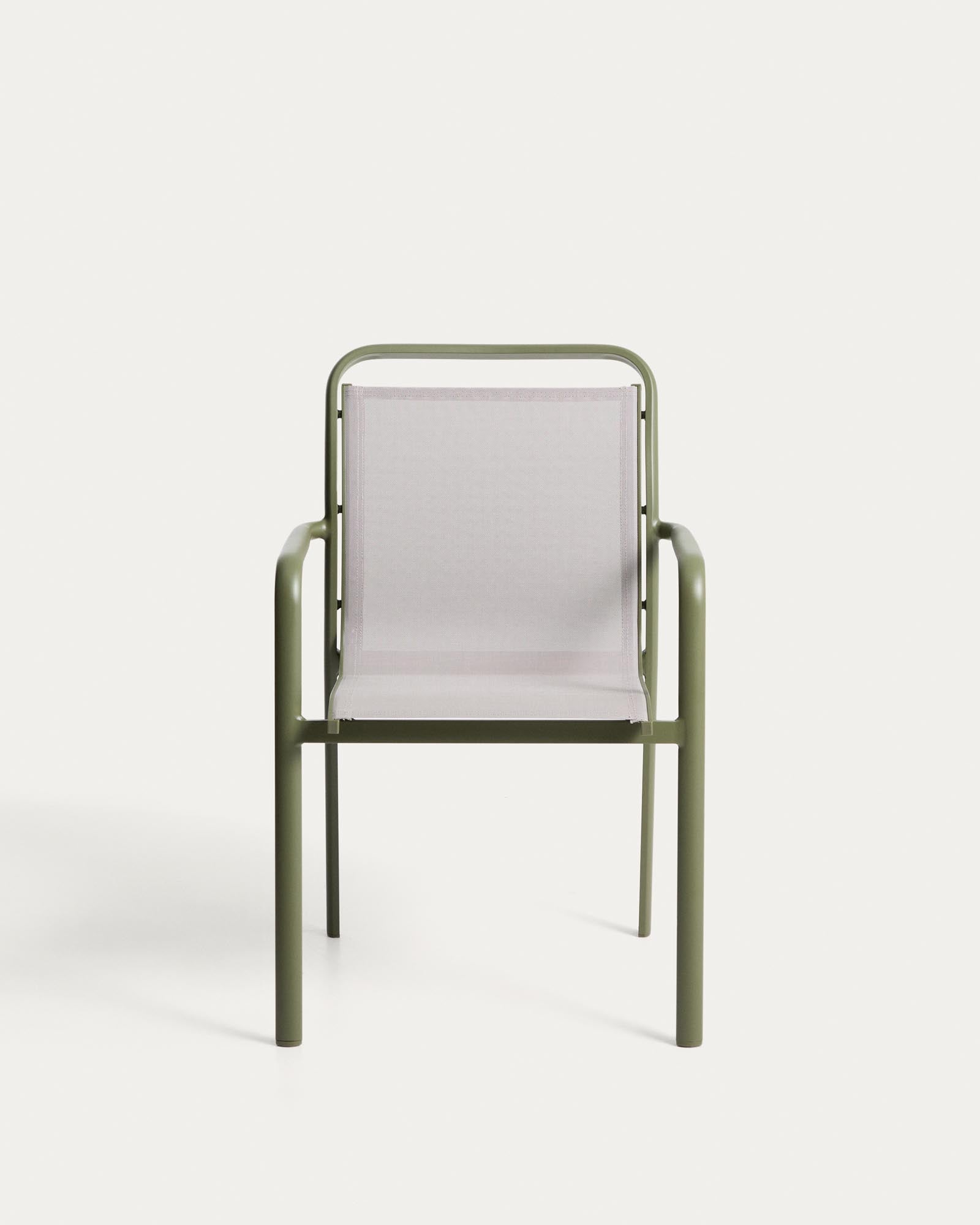 Stapelbarer Outdoor-Stuhl Luri in modernem Grün mit beigem Texteline, perfekt für entspannte Stunden im Garten oder auf der Terrasse.
