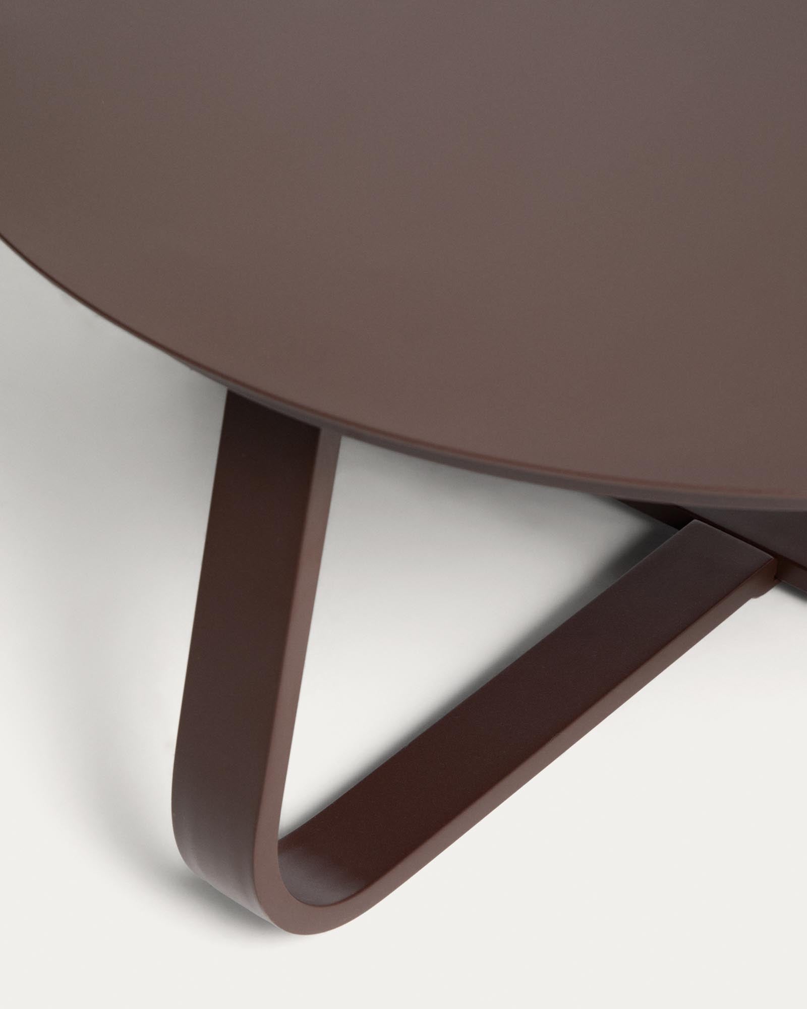 Moderner Loungetisch Tamaris aus braunem Aluminium, Ø 80 cm, perfekt für stilvolle Outdoor-Bereiche und gesellige Zusammenkünfte.
