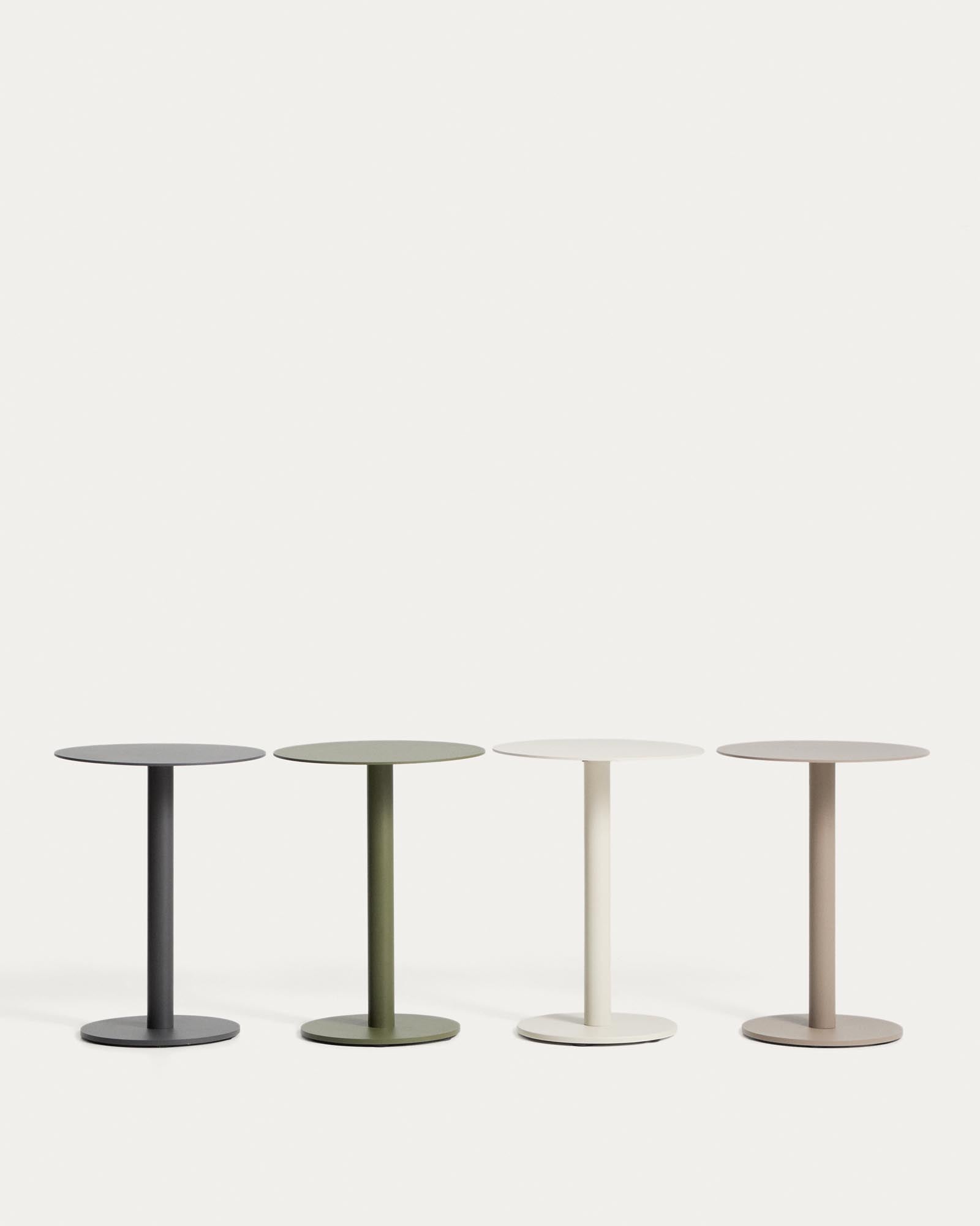 Moderner Beistelltisch Asinara aus taupefarbenem Aluminium, Ø 40 cm, perfekt für den Außenbereich, kombiniert zeitgemäßes Design mit praktischer Nutzung.