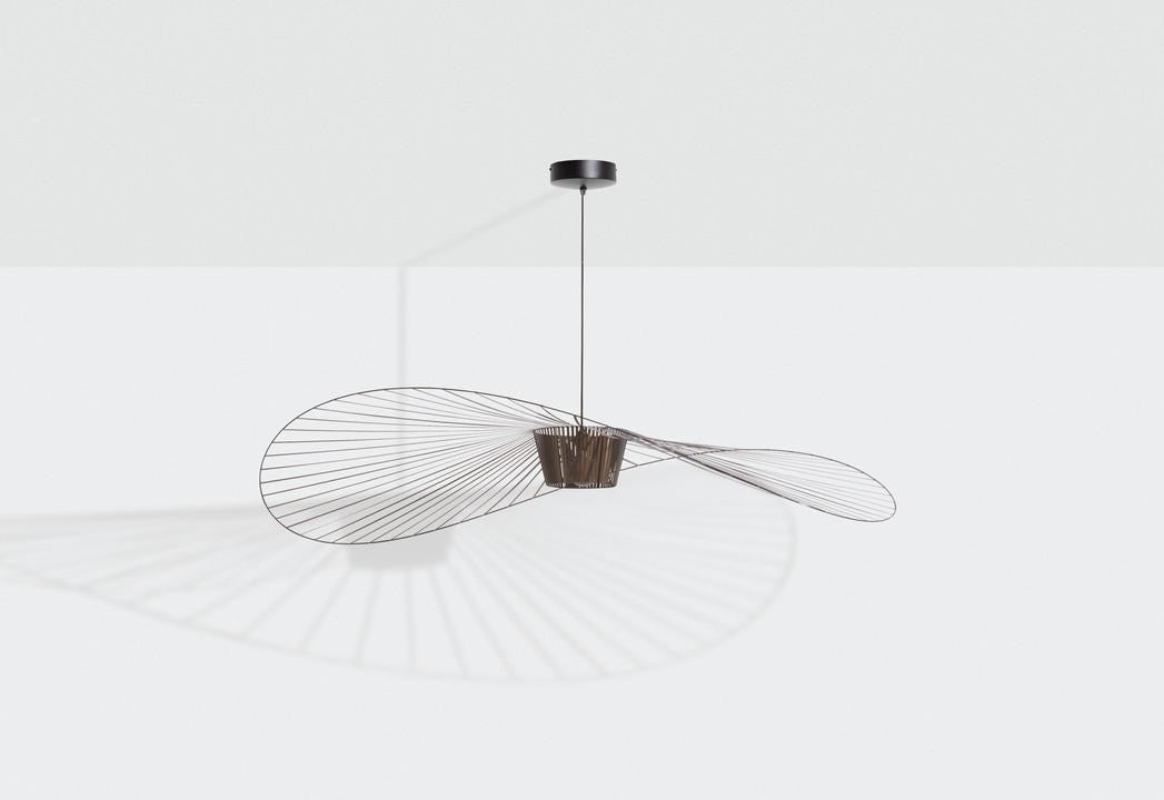 Vertigo Pendelleuchte von Petite Friture in Bronze, Schirm aus Stahl, Fiberglas und geflochtenen Polyurethanbändern in runder Form.