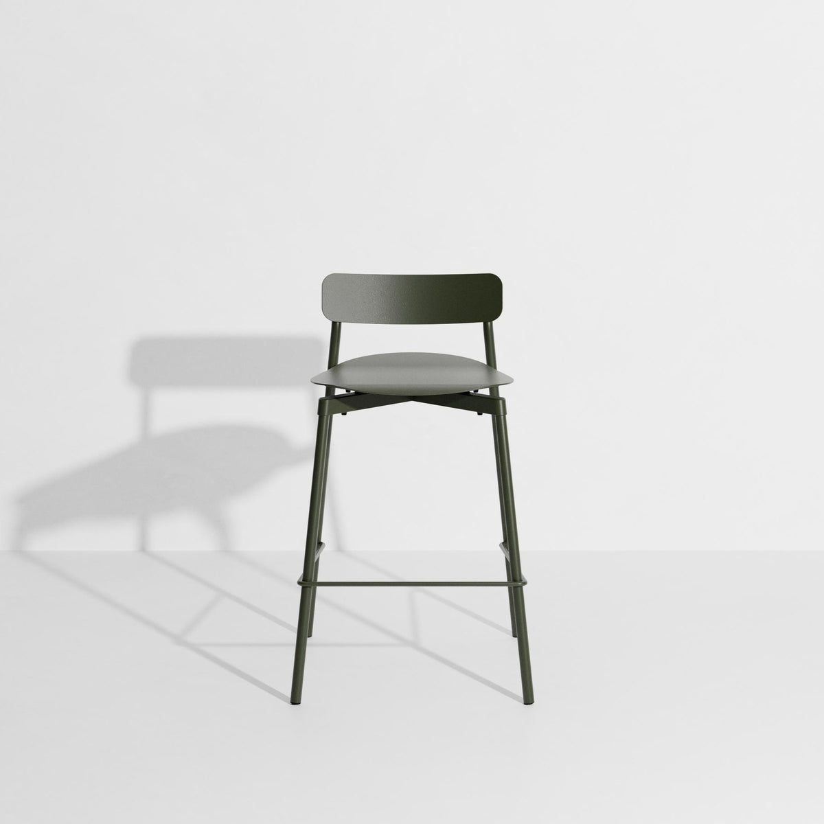 Barhocker Fromme aus schwarzem Aluminium mit mattierter, grained anti-UV-Pulverbeschichtung, schlanke Silhouette, Sitzhöhe 65cm.