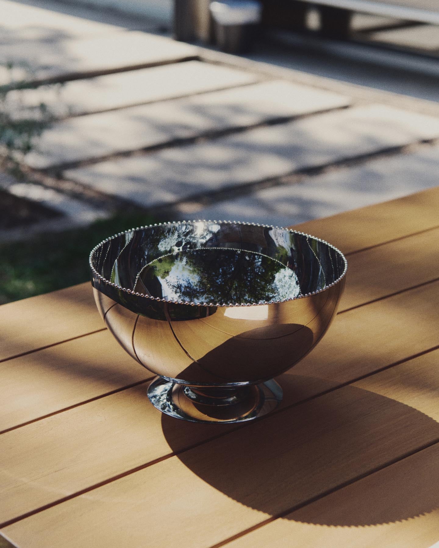 Schale Nirela aus Edelstahl in Silber präsentiert im Onlineshop von KAQTU Design AG. Schale ist von Kave Home