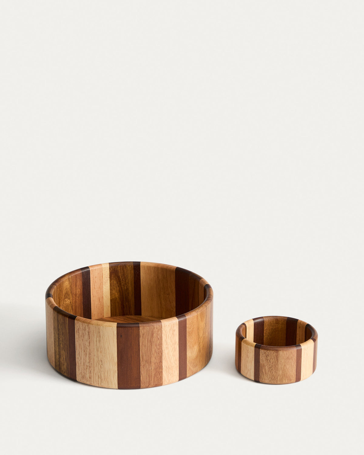 Schale Nover aus Akazienholz, FSC 100 % in Natur präsentiert im Onlineshop von KAQTU Design AG. Schale ist von Kave Home