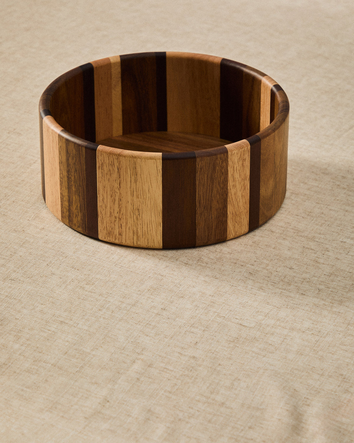 Schale Nover aus Akazienholz, FSC 100 % in Natur präsentiert im Onlineshop von KAQTU Design AG. Schale ist von Kave Home
