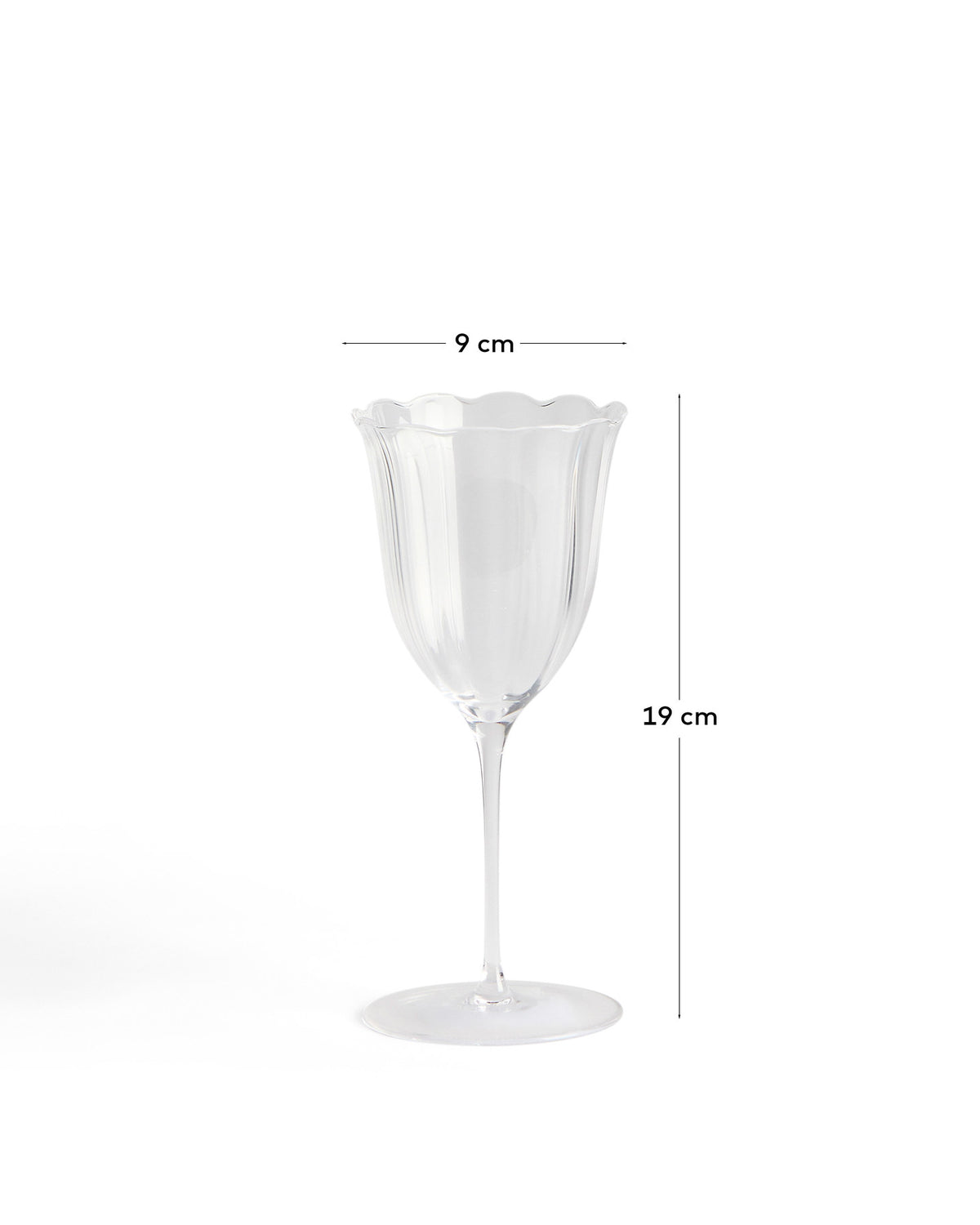 Weinglas Neia aus klarem Glas, 26 cl in Transparent präsentiert im Onlineshop von KAQTU Design AG. Universal Weinglas ist von Kave Home