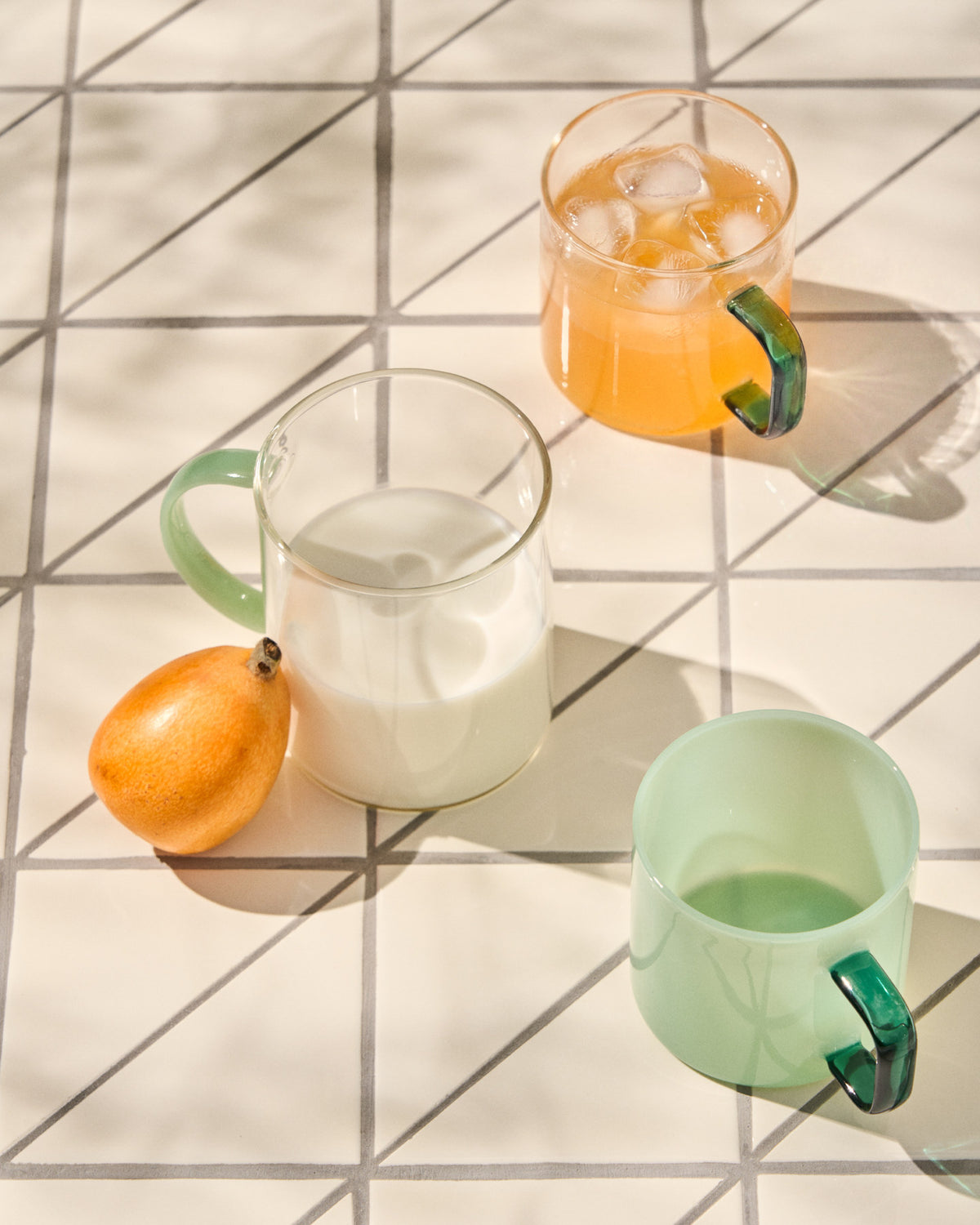 Tasse Micla aus klarem Glas in Transparent präsentiert im Onlineshop von KAQTU Design AG. Tasse ist von Kave Home