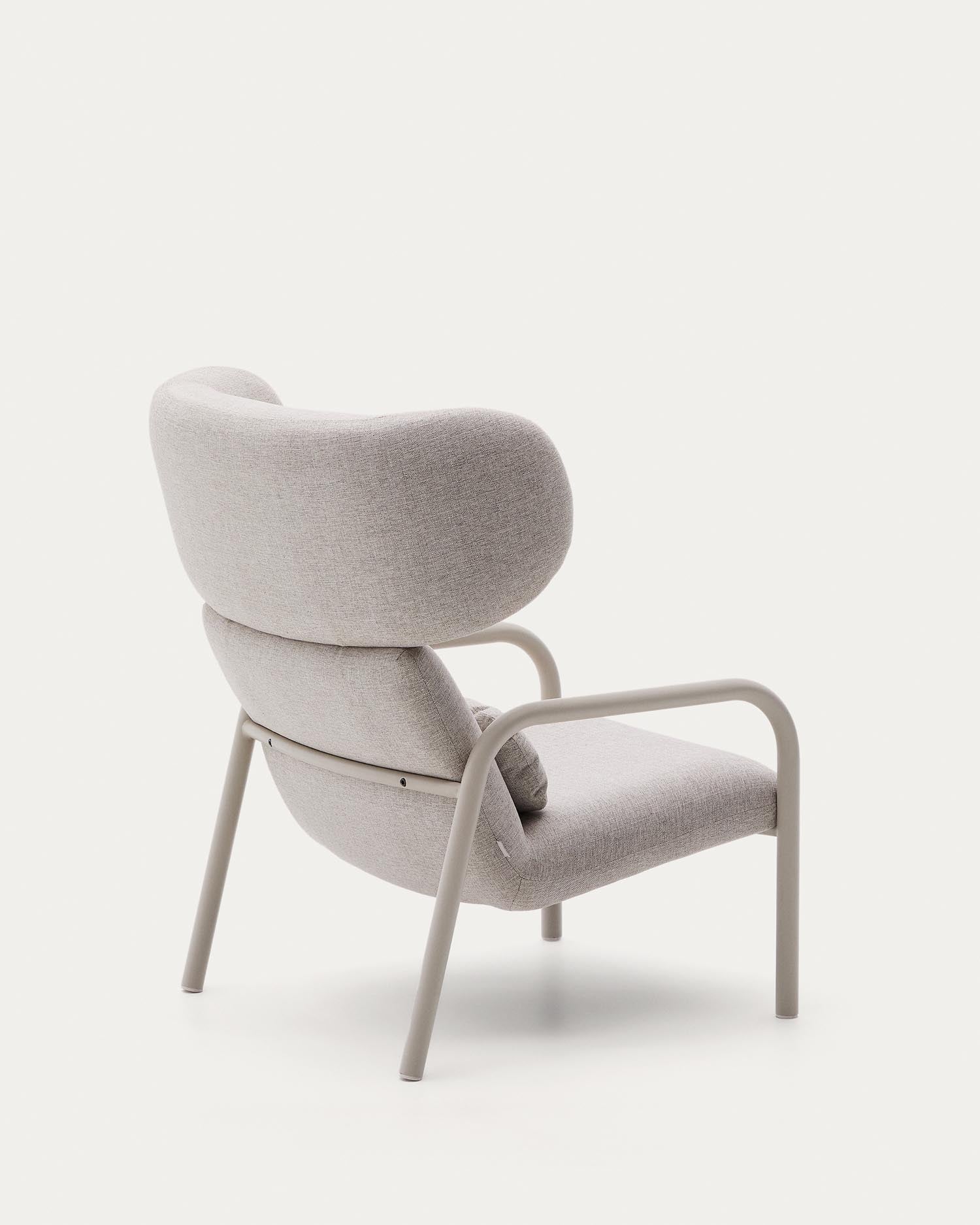 Entdecken Sie den Sessel Inari in Beige von Kave Home – stilvoll, komfortabel und perfekt für jedes Zuhause. Hochwertige Materialien und modernes Design!