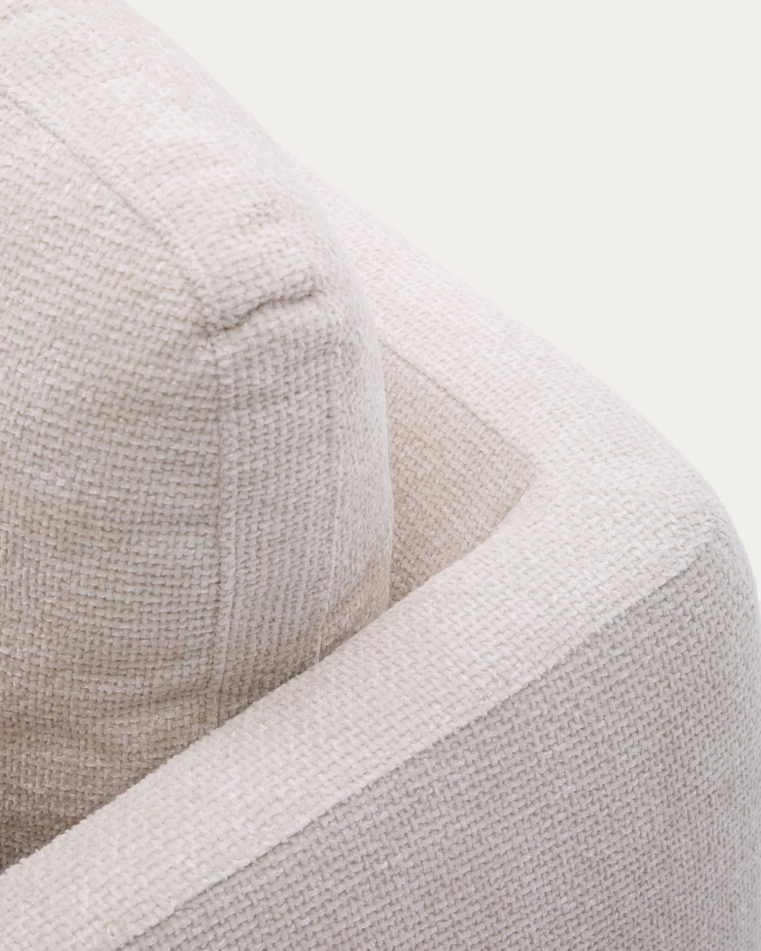 Elegantes 3-Sitzer-Bettsofa Laira in ecrufarbenem Chenille, 225 cm, vereint Stil, Komfort und Nachhaltigkeit für Ihr Zuhause.