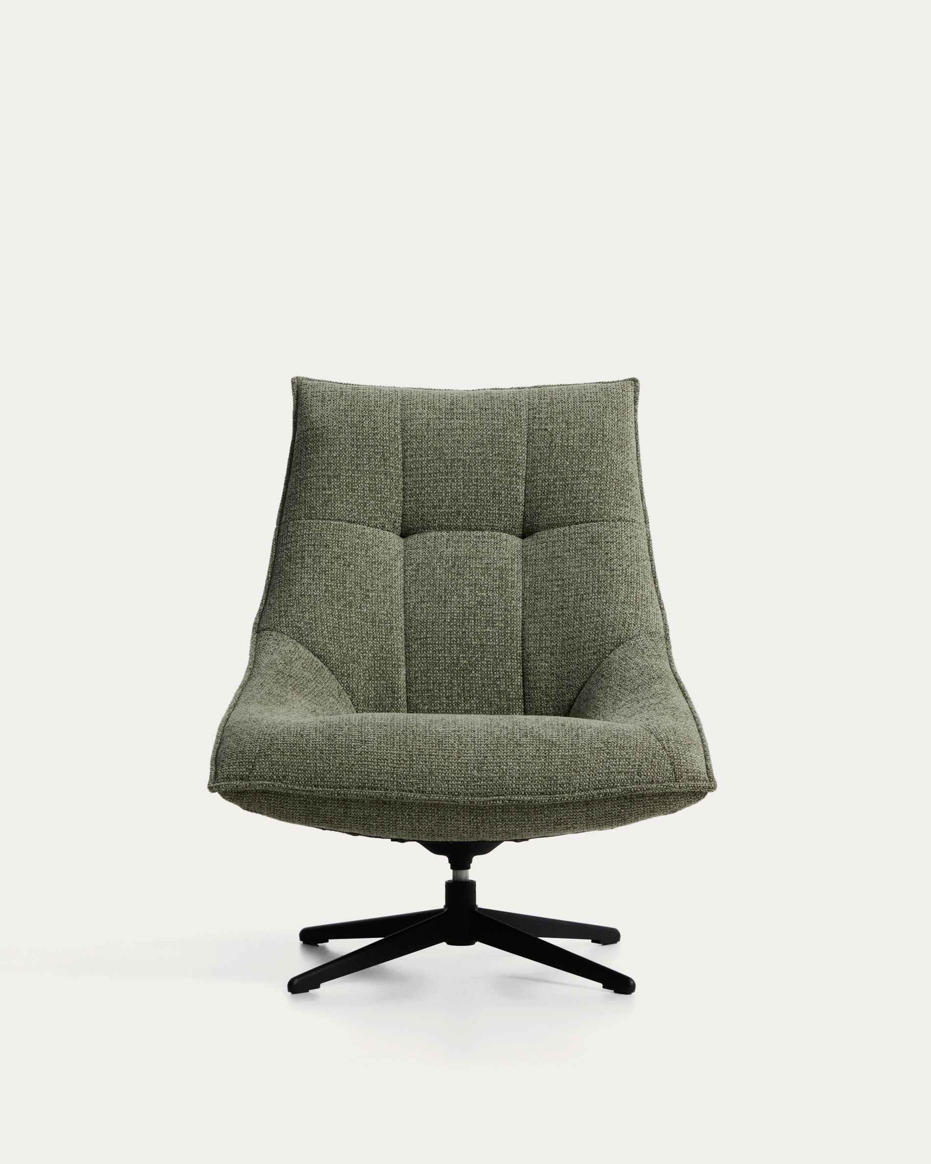 Drehsessel Dirala mit grüner Chenille und schwarz lackiertem Stahl, FSC 100 % in Hellgrün präsentiert im Onlineshop von KAQTU Design AG. Drehsessel ist von Kave Home