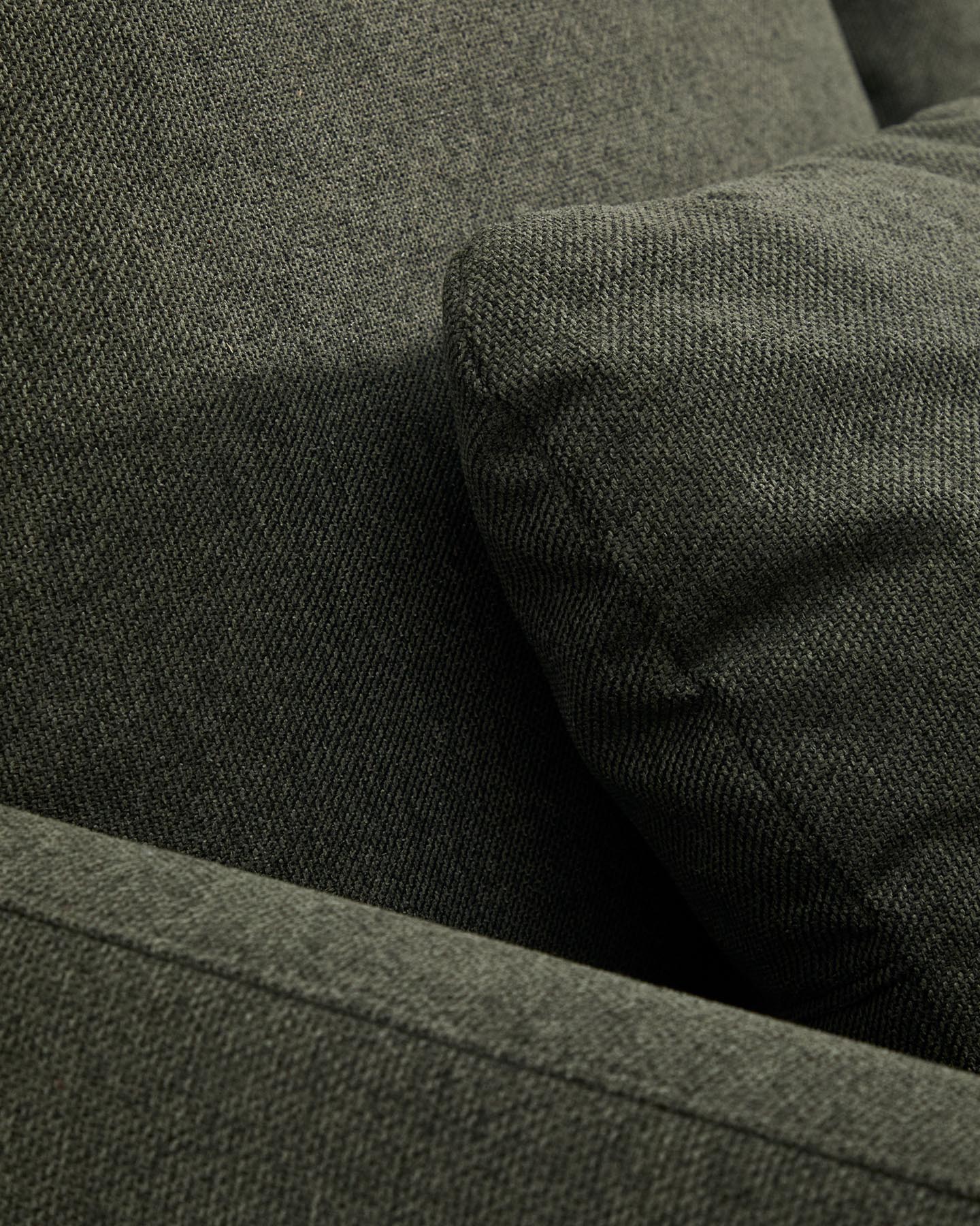 3-Sitzer-Bettsofa Laira in dunkelgrüner Chenille, 218 cm, FSC Mix Credit in Dunkelgrün präsentiert im Onlineshop von KAQTU Design AG. Bettsofa ist von Kave Home