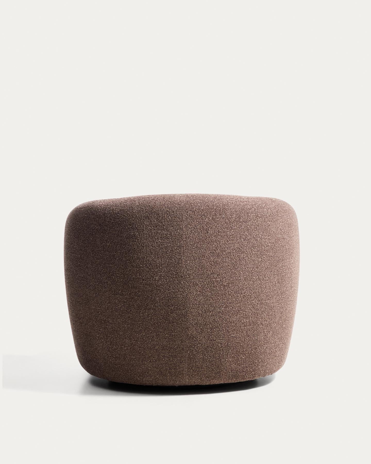 Drehsessel Odenia mit braunem Micro-Bouclé in Dunkelbraun präsentiert im Onlineshop von KAQTU Design AG. Drehsessel ist von Kave Home