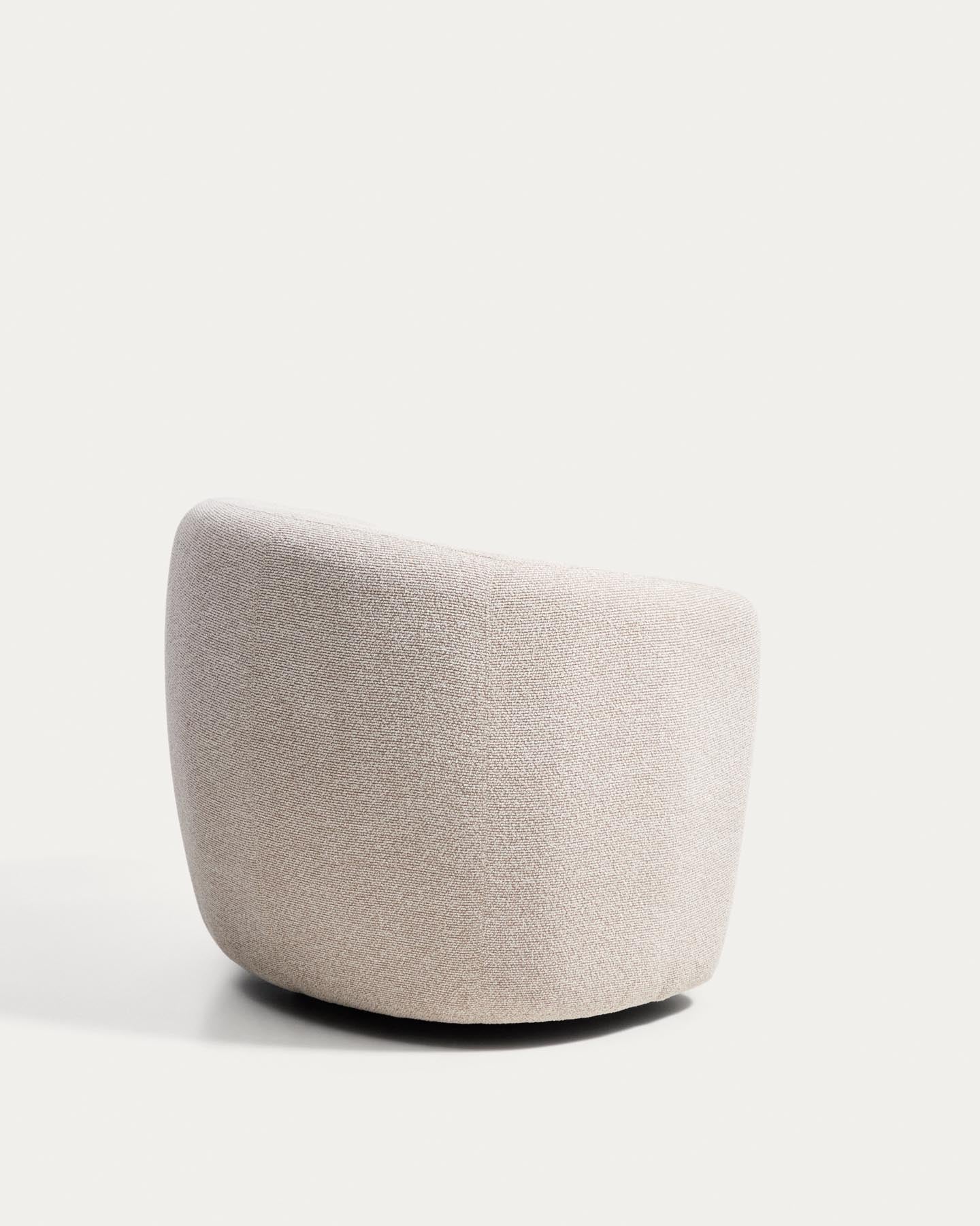 Drehsessel Odenia, schwer entflammbar mit beigem Micro-Bouclé in Beige präsentiert im Onlineshop von KAQTU Design AG. Drehsessel ist von Kave Home