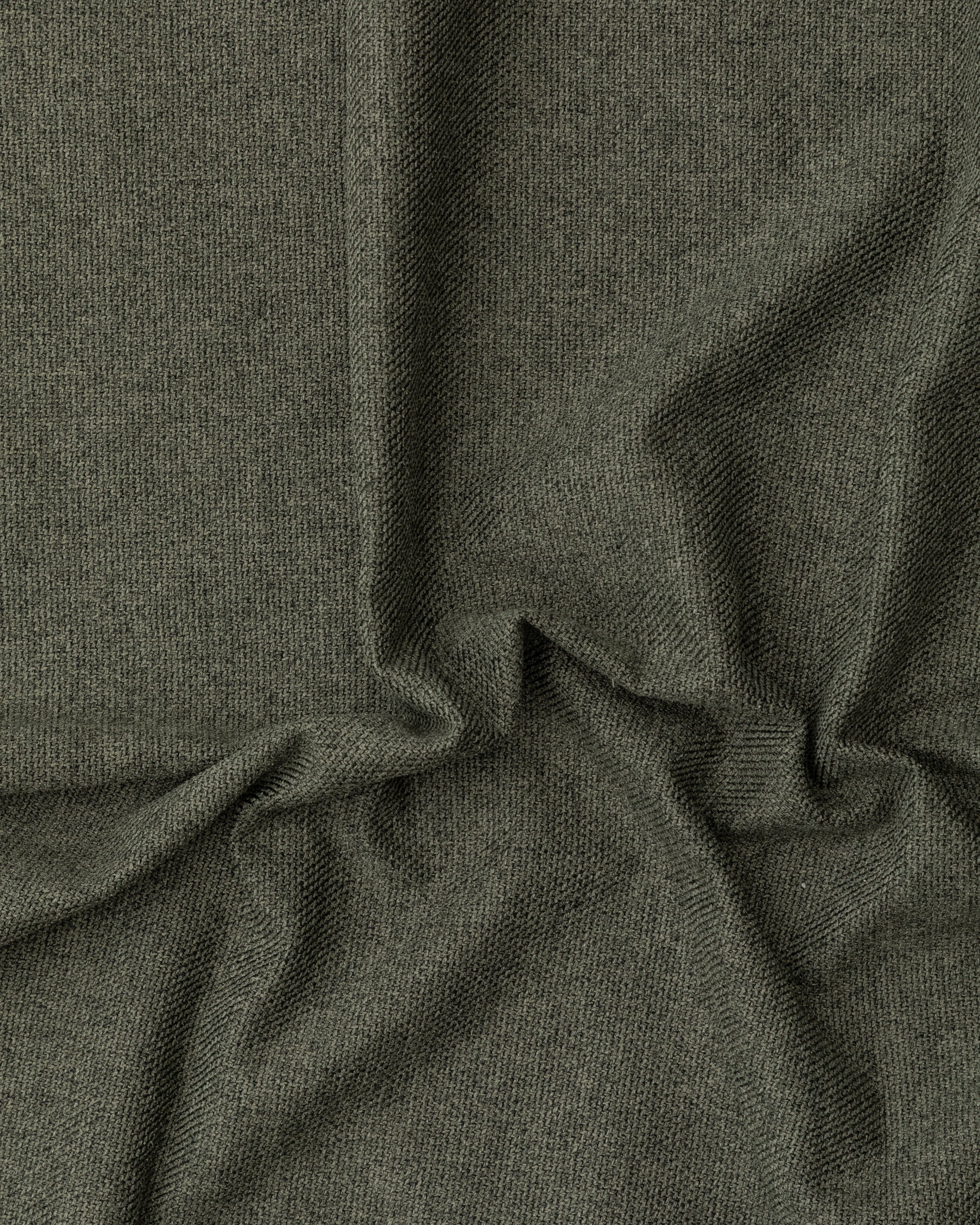 Sessel Club aus dunkelgrünem Bouclé in Dunkelgrün präsentiert im Onlineshop von KAQTU Design AG. Sessel ist von Kave Home