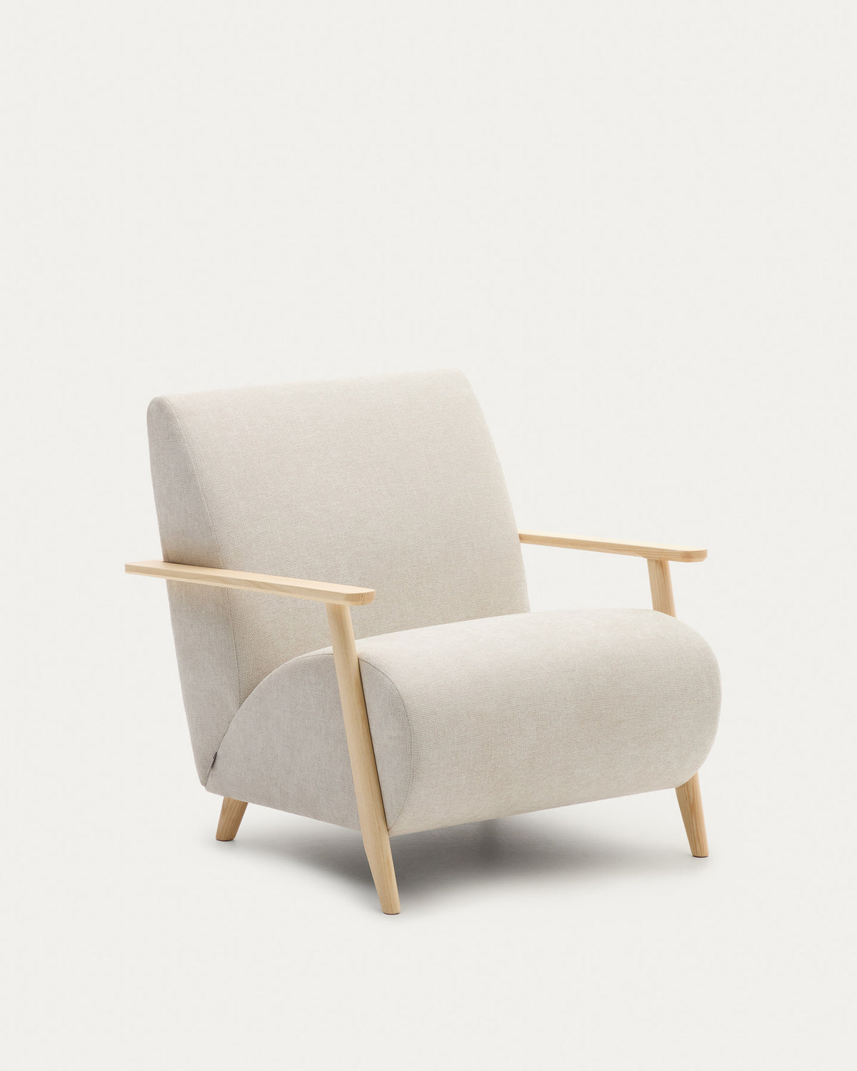 Sessel Meghan aus Perlen-Chenille und massivem Eschenholz mit natürlichem Finish FSC Mix Credit in Perle präsentiert im Onlineshop von KAQTU Design AG. Sessel ist von Kave Home