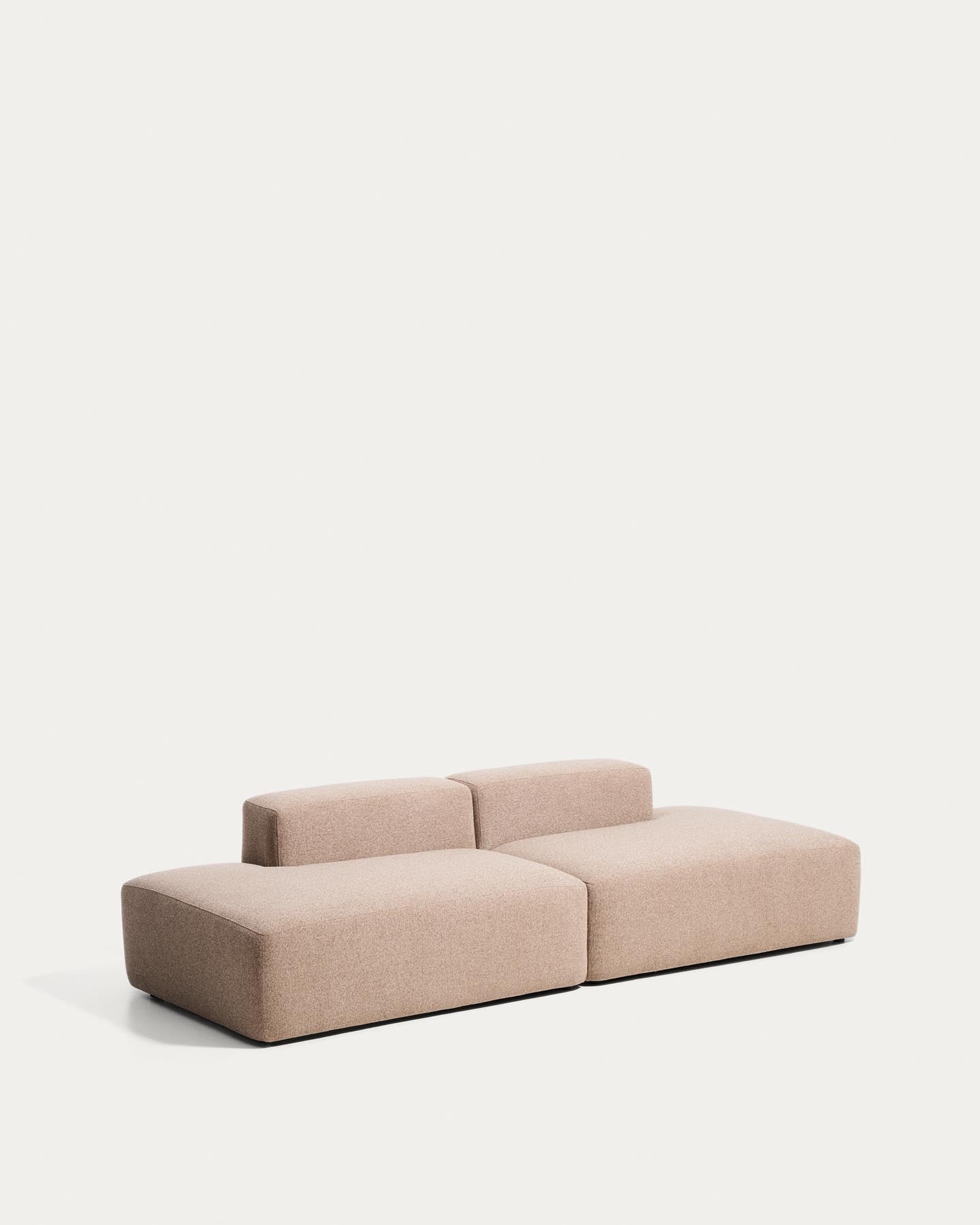 3-Sitzer-Sofa Blok in brauner Chenille, 290 cm, FSC Mix Credit in Taupe präsentiert im Onlineshop von KAQTU Design AG. 3er Sofa ist von Kave Home
