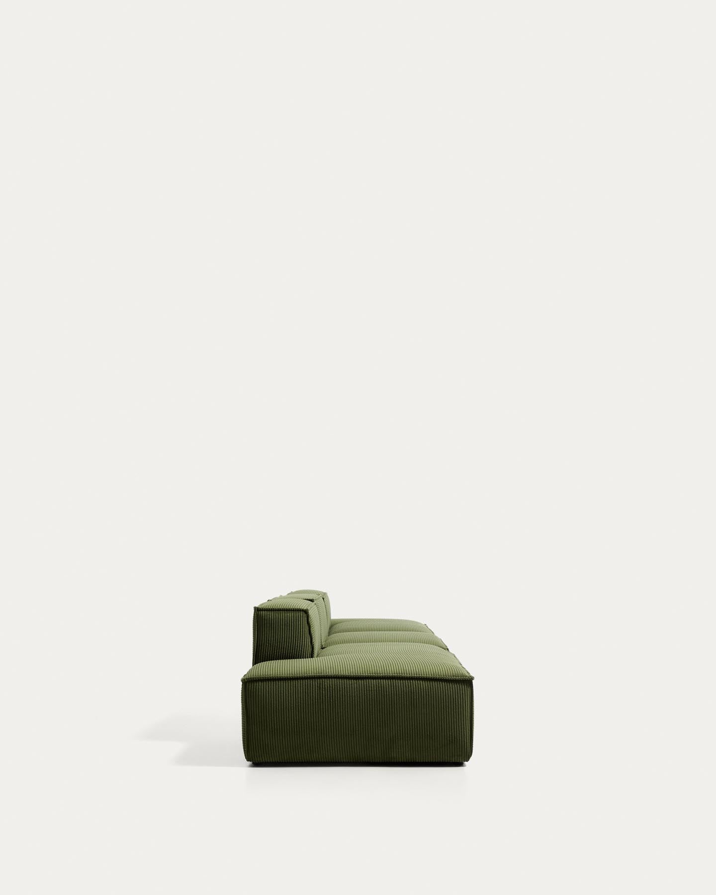 4-Sitzer-Sofa Blok in grobem grünem Cord, 380 cm, FSC Mix Credit in Grün präsentiert im Onlineshop von KAQTU Design AG. 4er Sofa ist von Kave Home