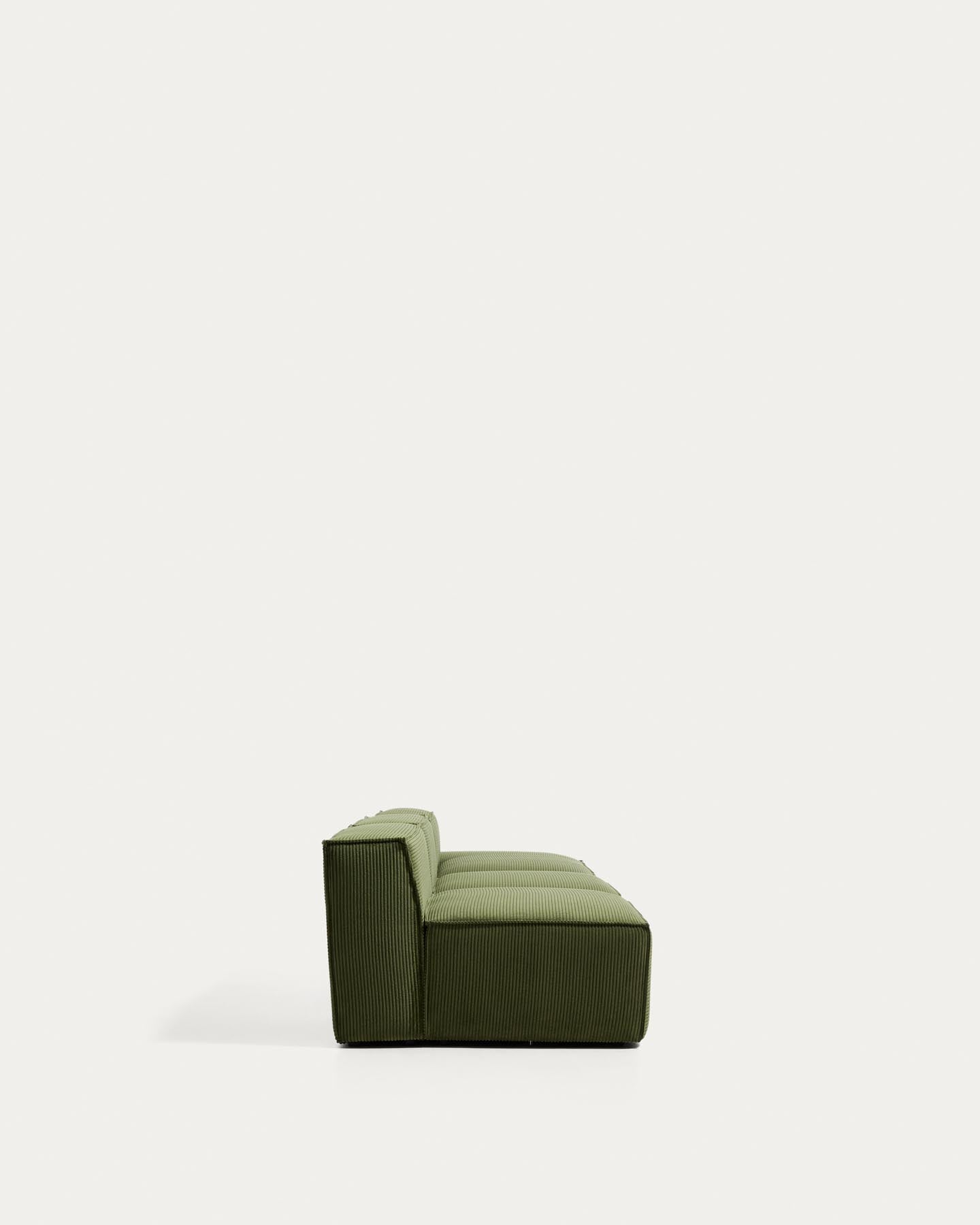 3-Sitzer-Sofa Blok mit Randmodul rechts in grobem grünem Cord, 325 cm, FSC Mix Credit in Grün präsentiert im Onlineshop von KAQTU Design AG. 3er Sofa ist von Kave Home