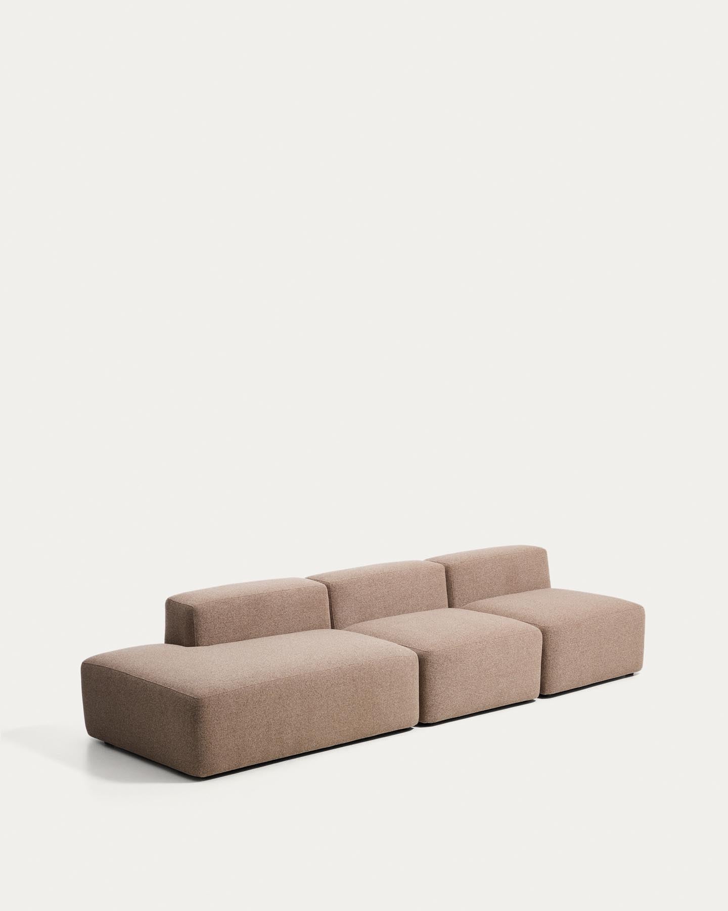 3-Sitzer-Sofa Blok mit Randmodul links in brauner Chenille, 325 cm, FSC Mix Credit in Taupe präsentiert im Onlineshop von KAQTU Design AG. 3er Sofa ist von Kave Home