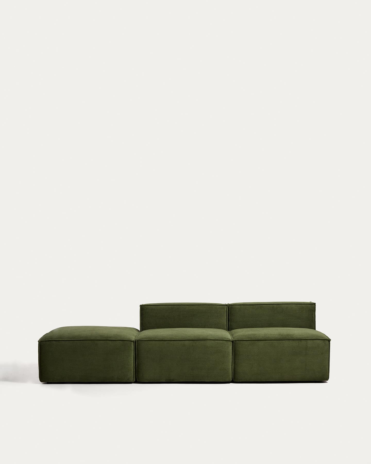 3-Sitzer-Sofa Blok mit Pouf-Randmodul in grobem grünem Cord, 270 cm, FSC Mix Credit in Grün präsentiert im Onlineshop von KAQTU Design AG. 3er Sofa ist von Kave Home
