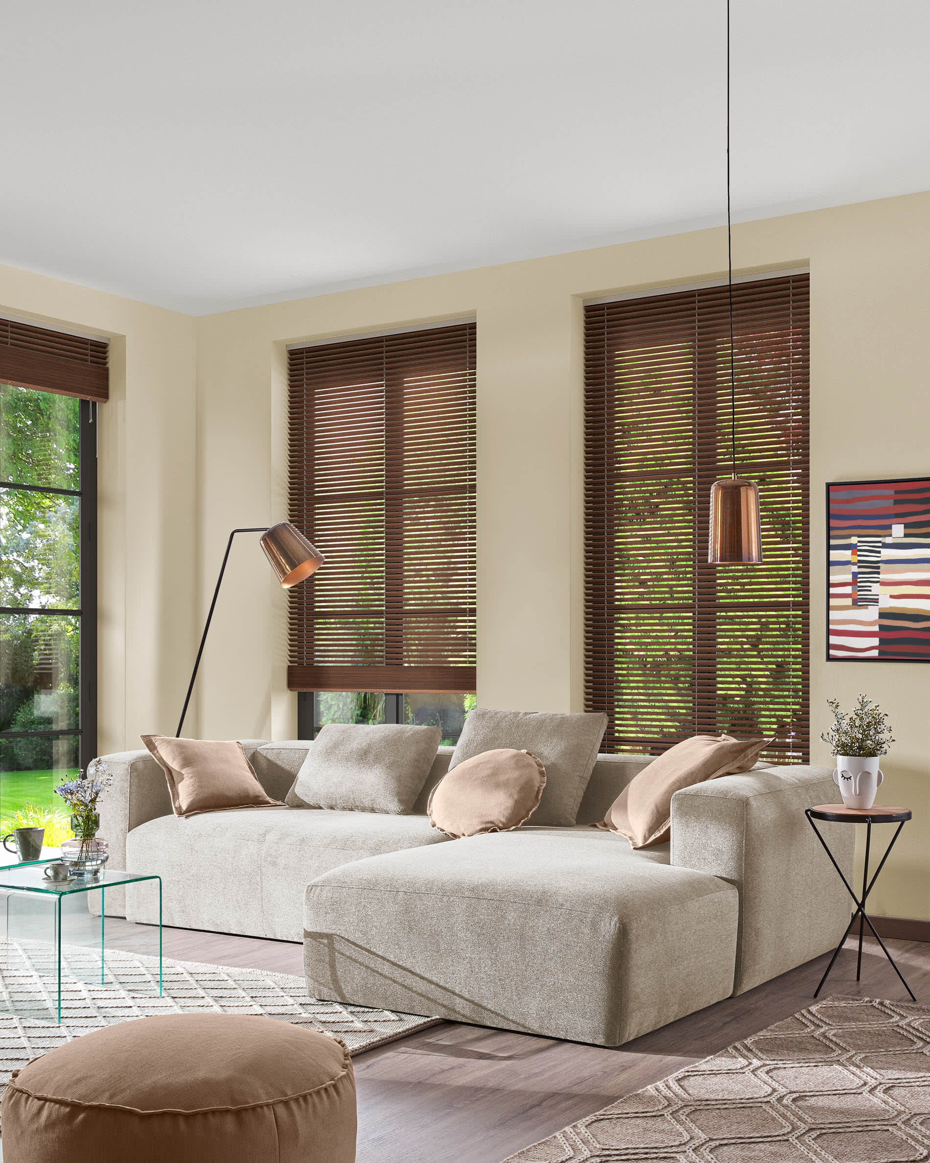 Elegantes 4-Sitzer Sofa mit Chaiselongue rechts, beige, 330 cm, FSC-zertifiziert, von Kave Home, stilvoll und nachhaltig.