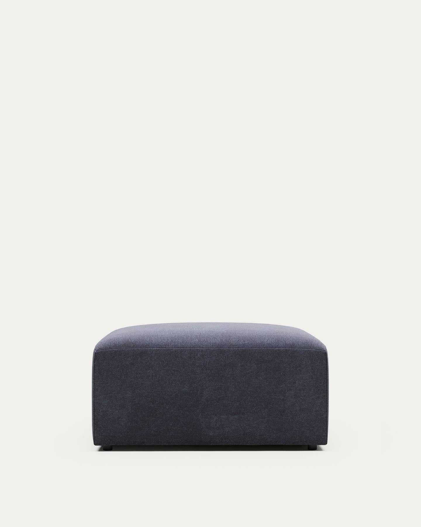 Fussablage Blok, schwer entflammbar mit blauer Chenille, 90 x 74 cm in Blau präsentiert im Onlineshop von KAQTU Design AG. Pouf ist von Kave Home