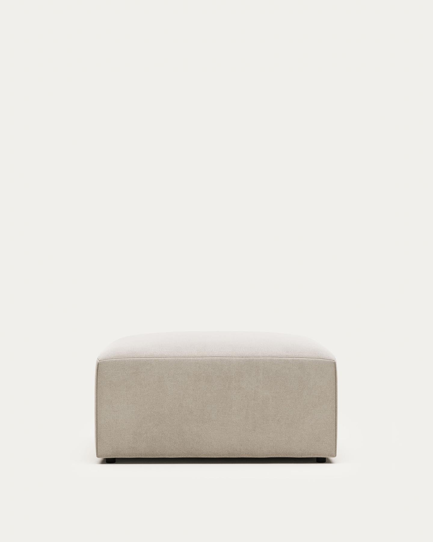 Fussablage Blok, schwer entflammbar mit weisser Chenille, 90 x 74 cm in Grau präsentiert im Onlineshop von KAQTU Design AG. Pouf ist von Kave Home