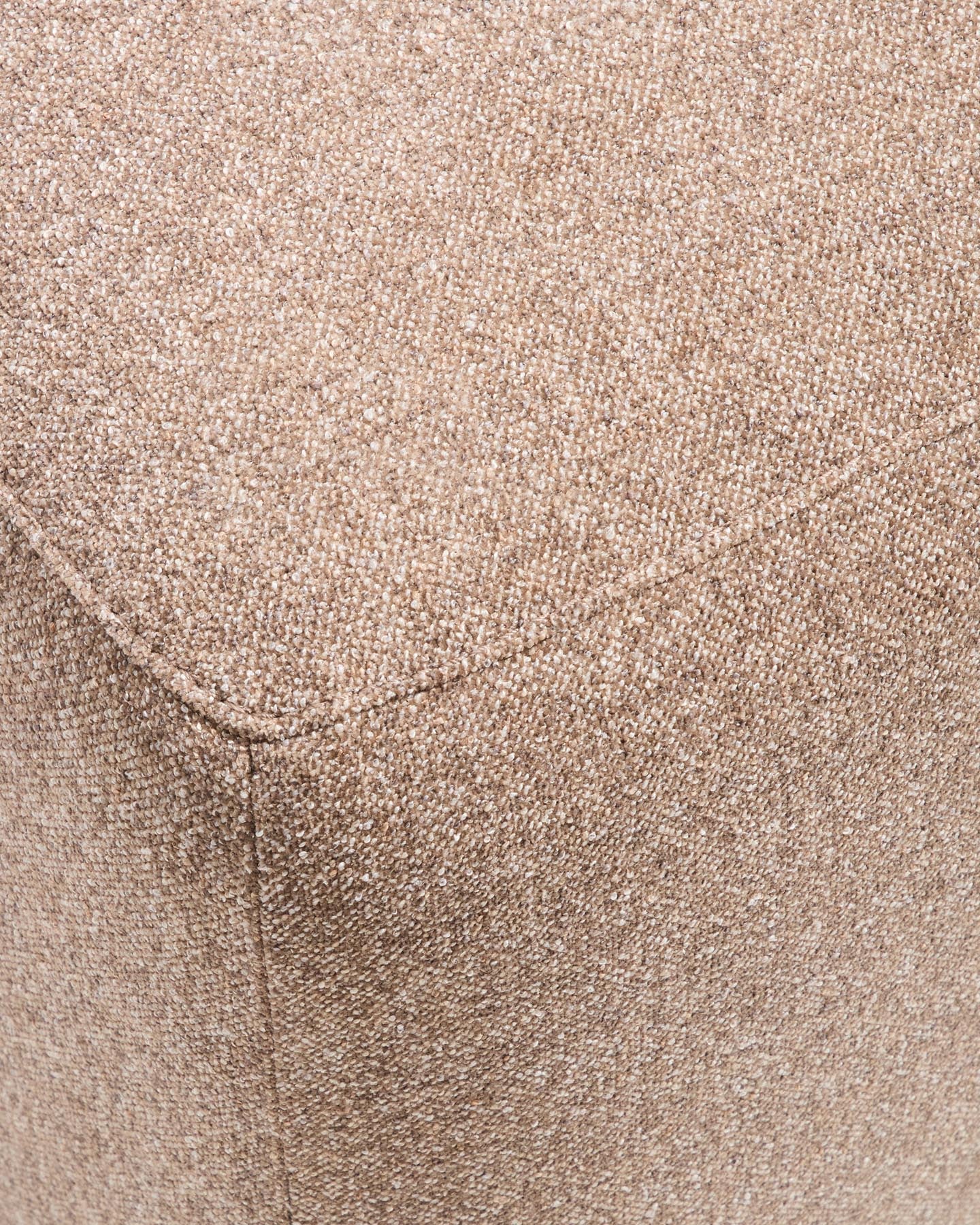 Fussablage Blok in brauner Chenille, 90 x 74 cm, FSC Mix Credit in Taupe präsentiert im Onlineshop von KAQTU Design AG. Pouf ist von Kave Home