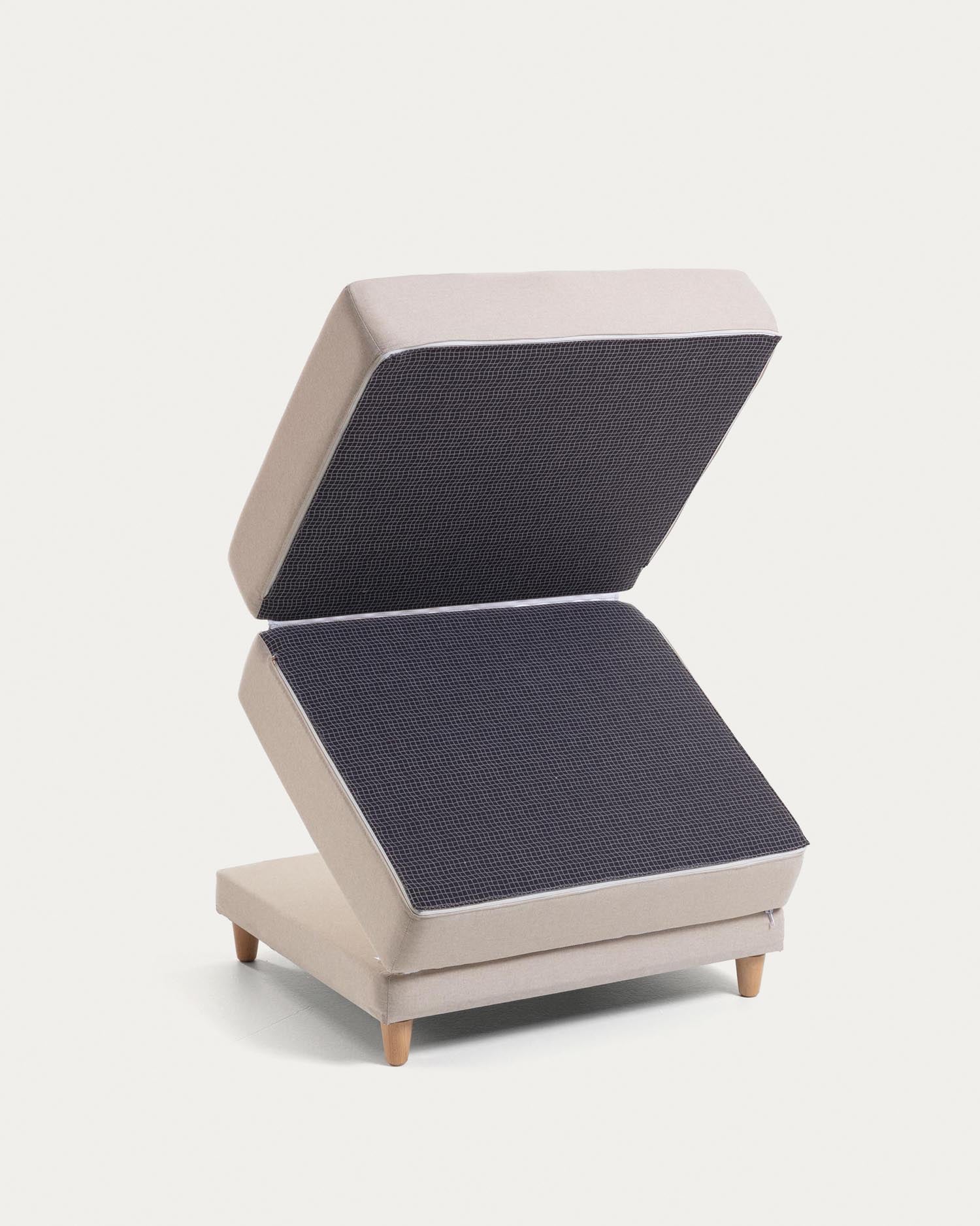 Der Lizzie Pouf von Kave Home ist ein stilvolles, multifunktionales Möbelstück. Ideal als Hocker oder Gästebett, bietet er Komfort und Eleganz.