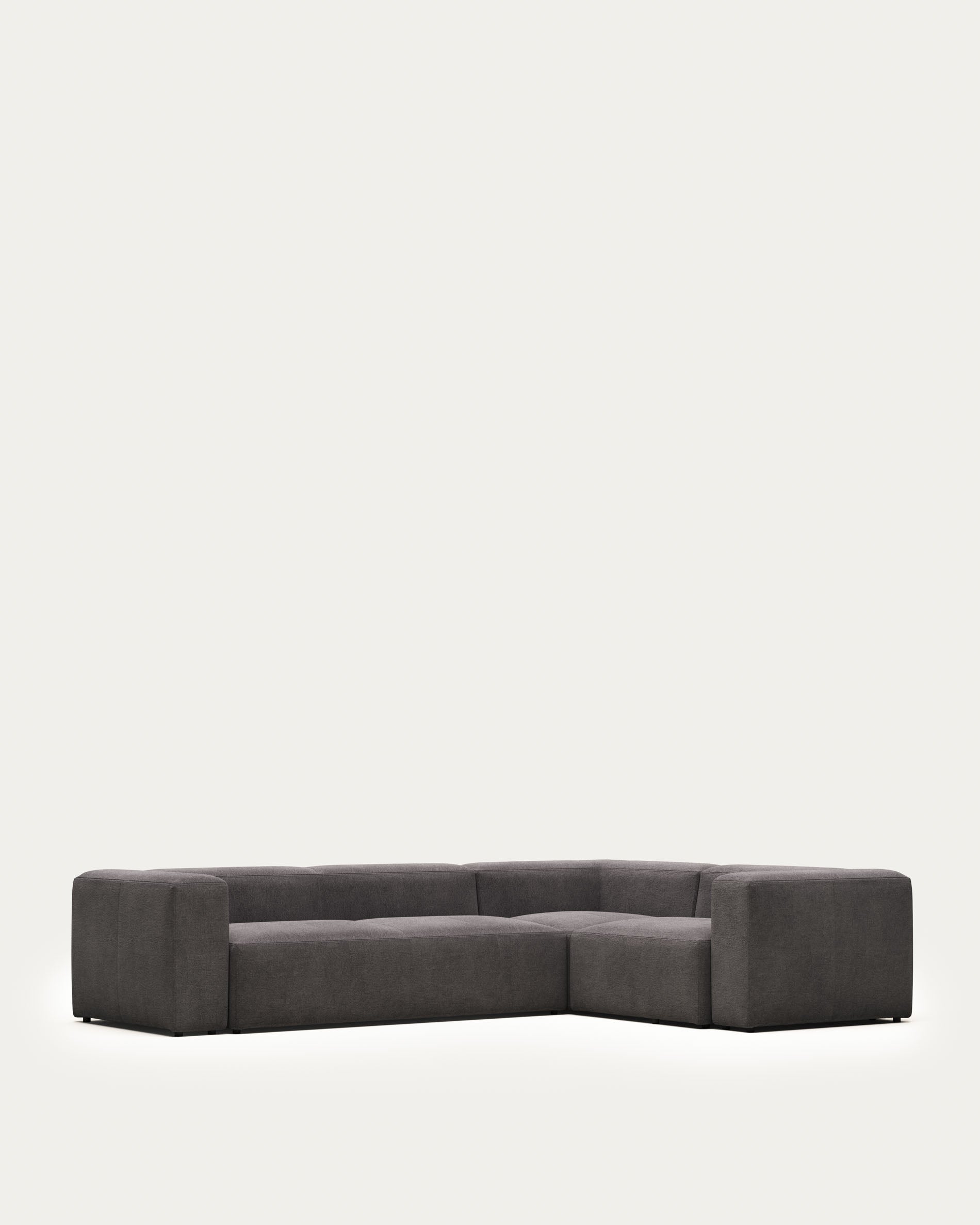 Blok 4-Sitzer Ecksofa in Grau 320 x 230 cm / 230 x 320 cm FR in Grau präsentiert im Onlineshop von KAQTU Design AG. Ecksofa ist von Kave Home