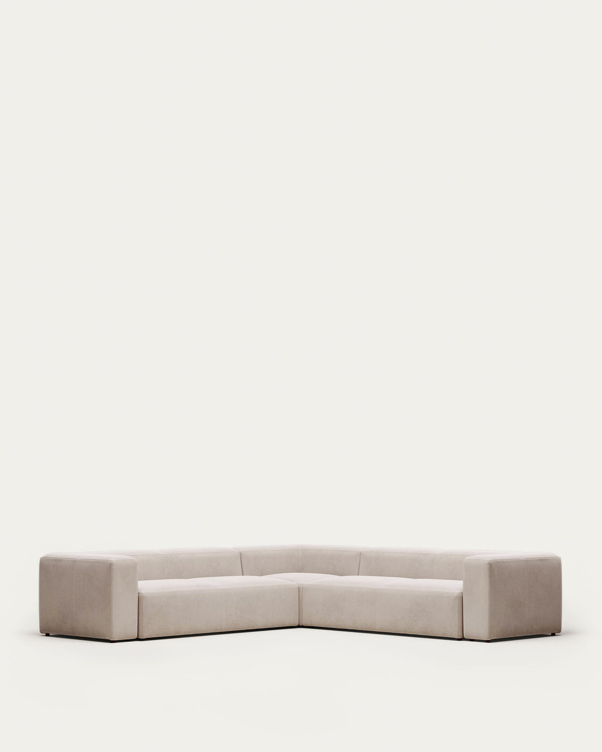 6-Sitzer-Ecksofa Blok mit beiger Chenille 320 x 320 cm FSC Mix Credit in Beige präsentiert im Onlineshop von KAQTU Design AG. Ecksofa ist von Kave Home