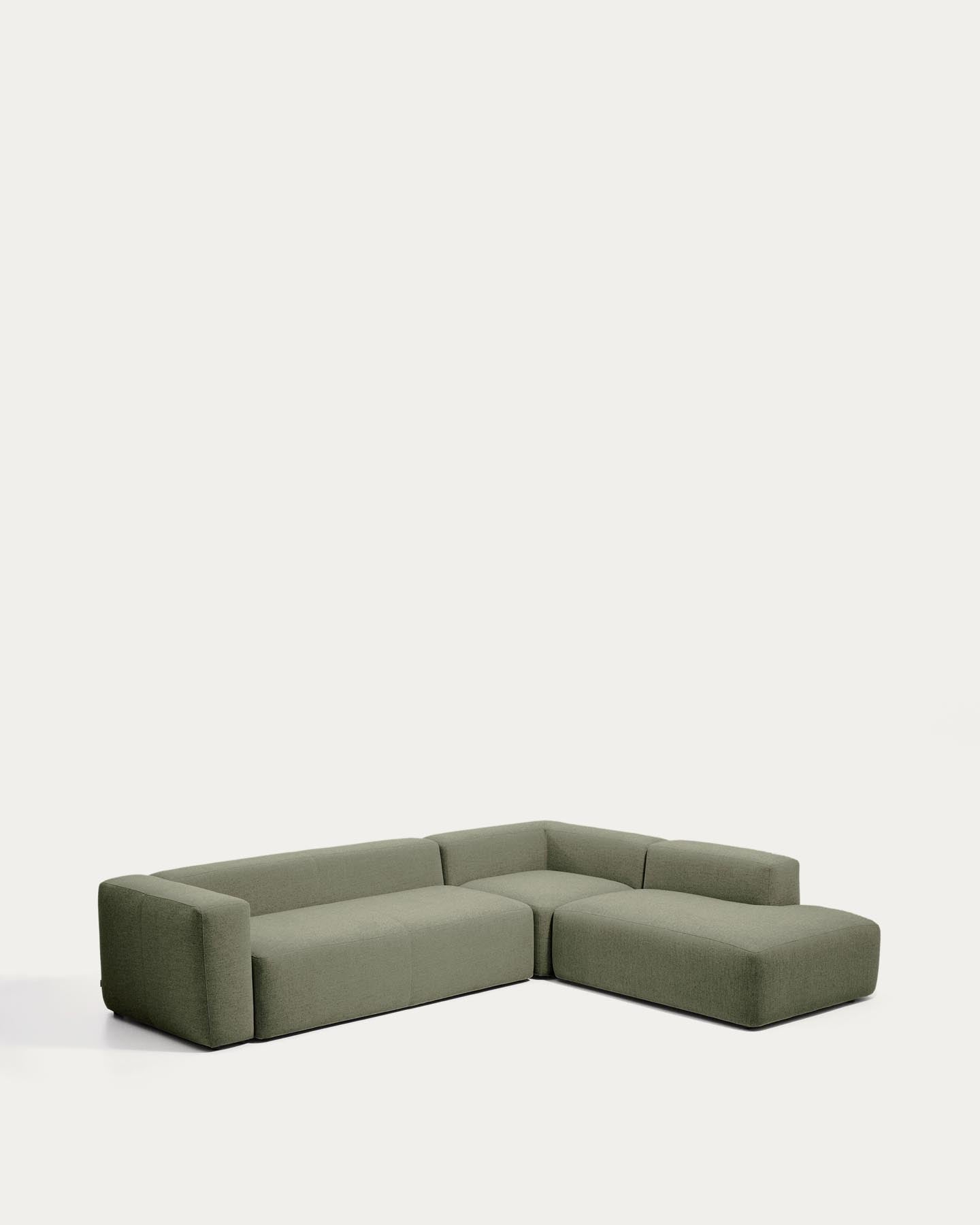 5-Sitzer-Ecksofa Blok mit Randmodul links in moosgrüner Chenille, 320 x 255 cm, FSC Mix Credit in Grün präsentiert im Onlineshop von KAQTU Design AG. L-Sofa links ist von Kave Home