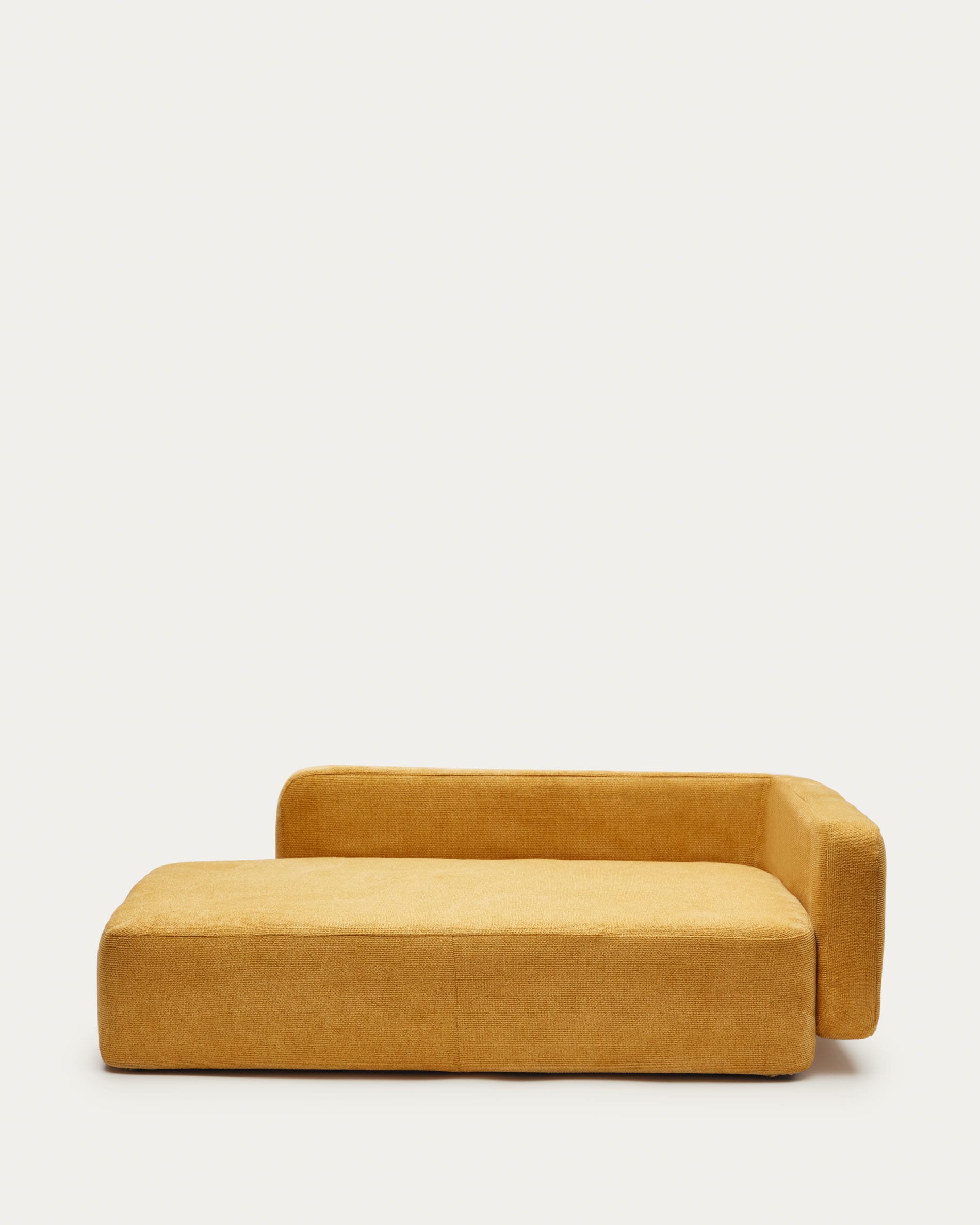 Entdecken Sie das Bowie Haustierbett in senfgelb (73 x 98 cm) von Kave Home – stilvoll, komfortabel und ideal für große Hunde. Hygienisch mit abnehmbarem Bezug!