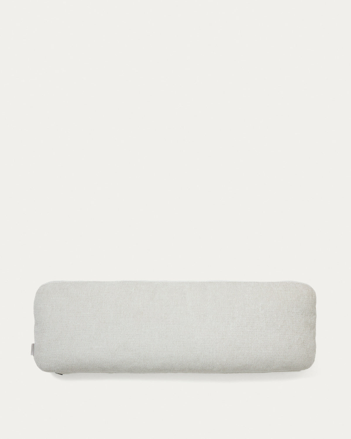 Kissen Nuala in perlweisser Chenille, 24 x 72 cm in Perle präsentiert im Onlineshop von KAQTU Design AG. Deko Kissen ist von Kave Home