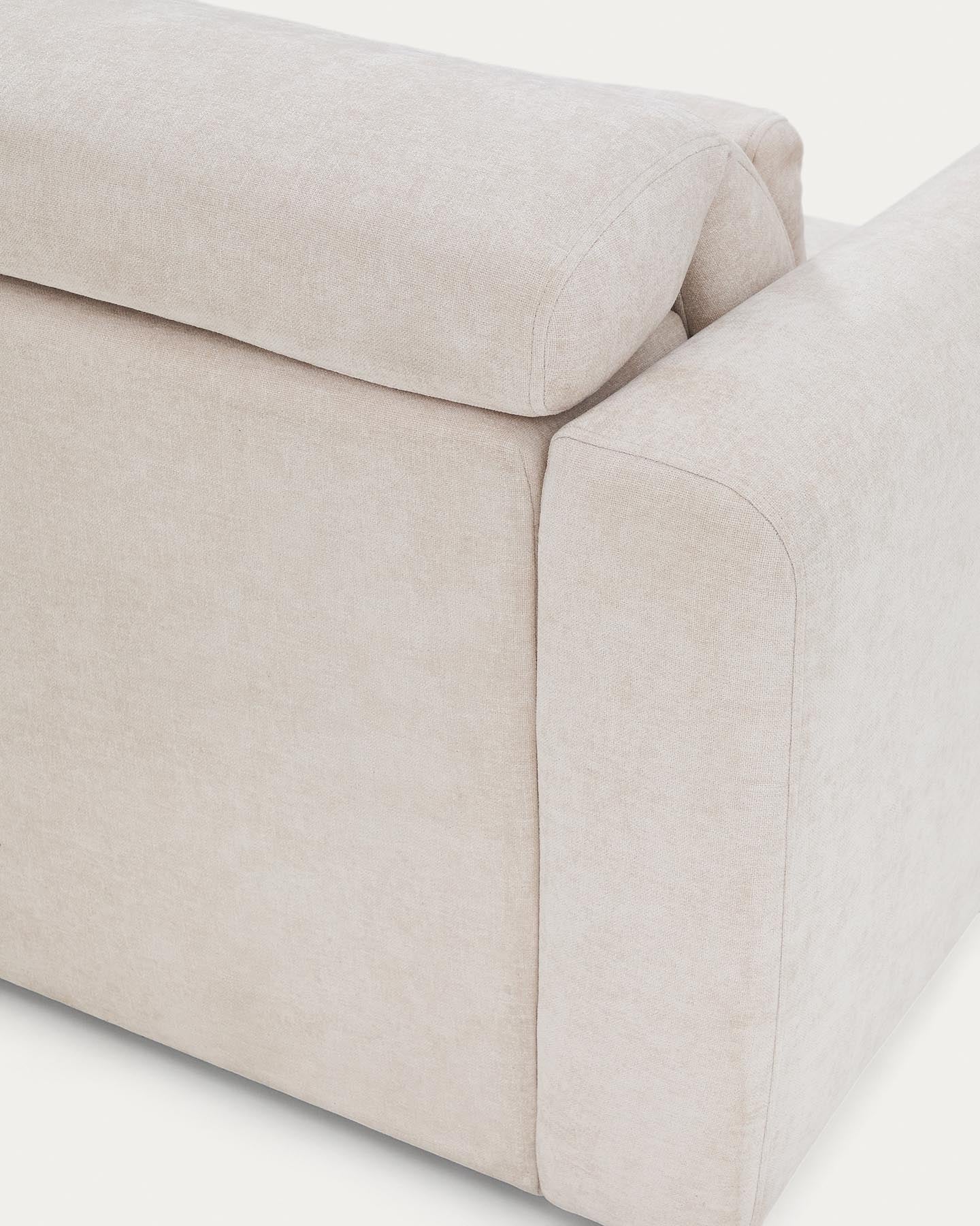 2-Sitzer-Sofa Lares mit elektrisch ausfahrbaren Sitzen und verstellbarer Kopfstütze in beiger Chenille, 180 cm in Beige präsentiert im Onlineshop von KAQTU Design AG. 2er Sofa ist von Kave Home
