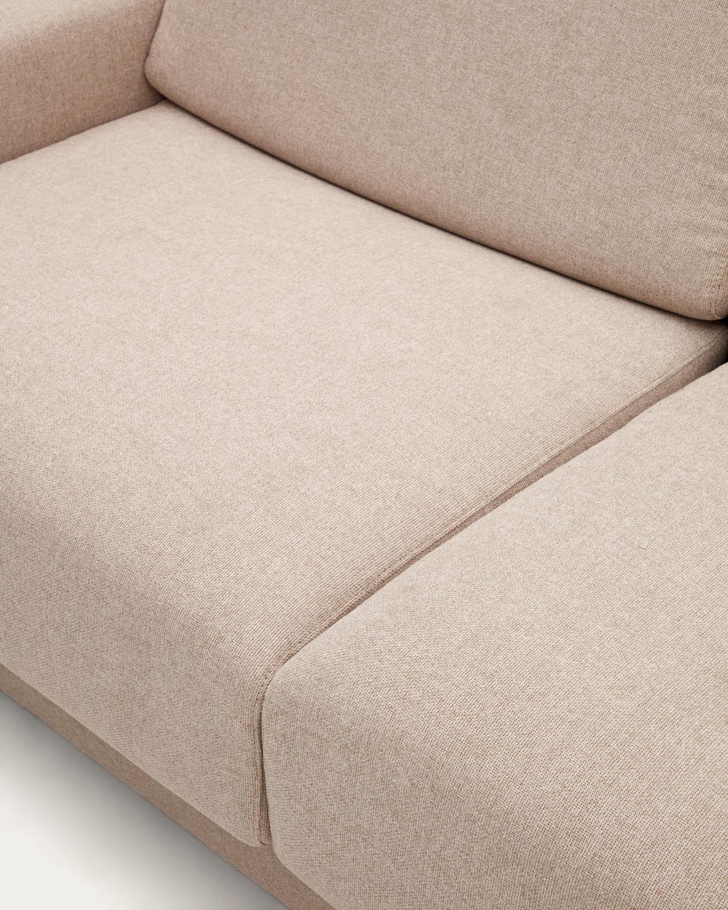 Erleben Sie das Anley 3-Sitzer-Bettsofa in elegantem Beige von Kave Home – ideal für Komfort und Nachhaltigkeit, perfekt für Ihr Zuhause.