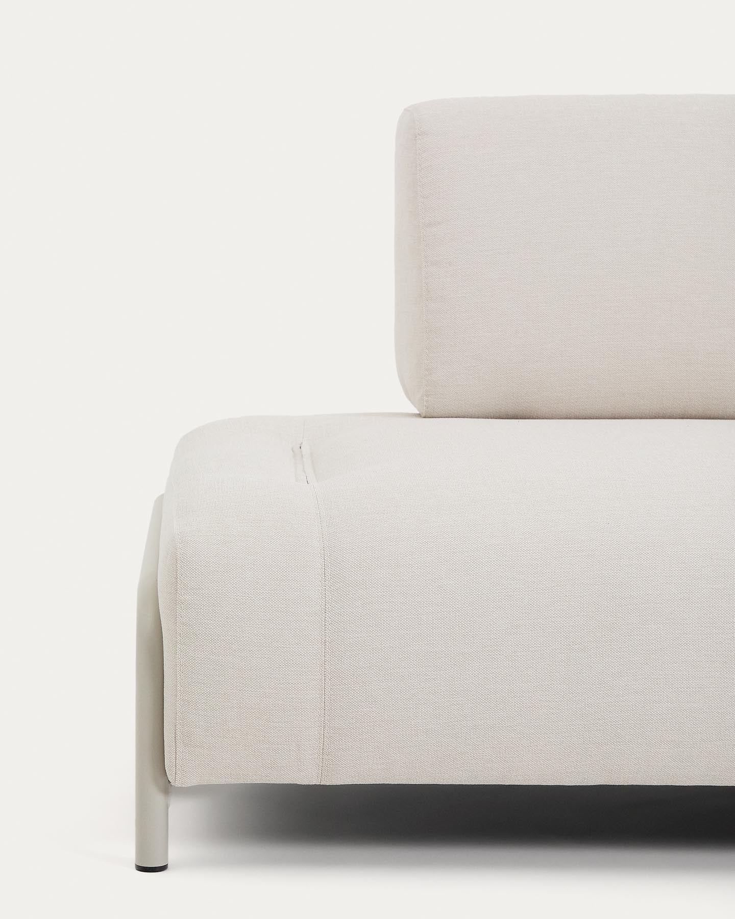 2-Sitzer-Modul Compo aus Chenille in Ecru mit beigem Metallgestell 200 cm FSC Mix Credit in Ecru präsentiert im Onlineshop von KAQTU Design AG. 2er Sofa ist von Kave Home