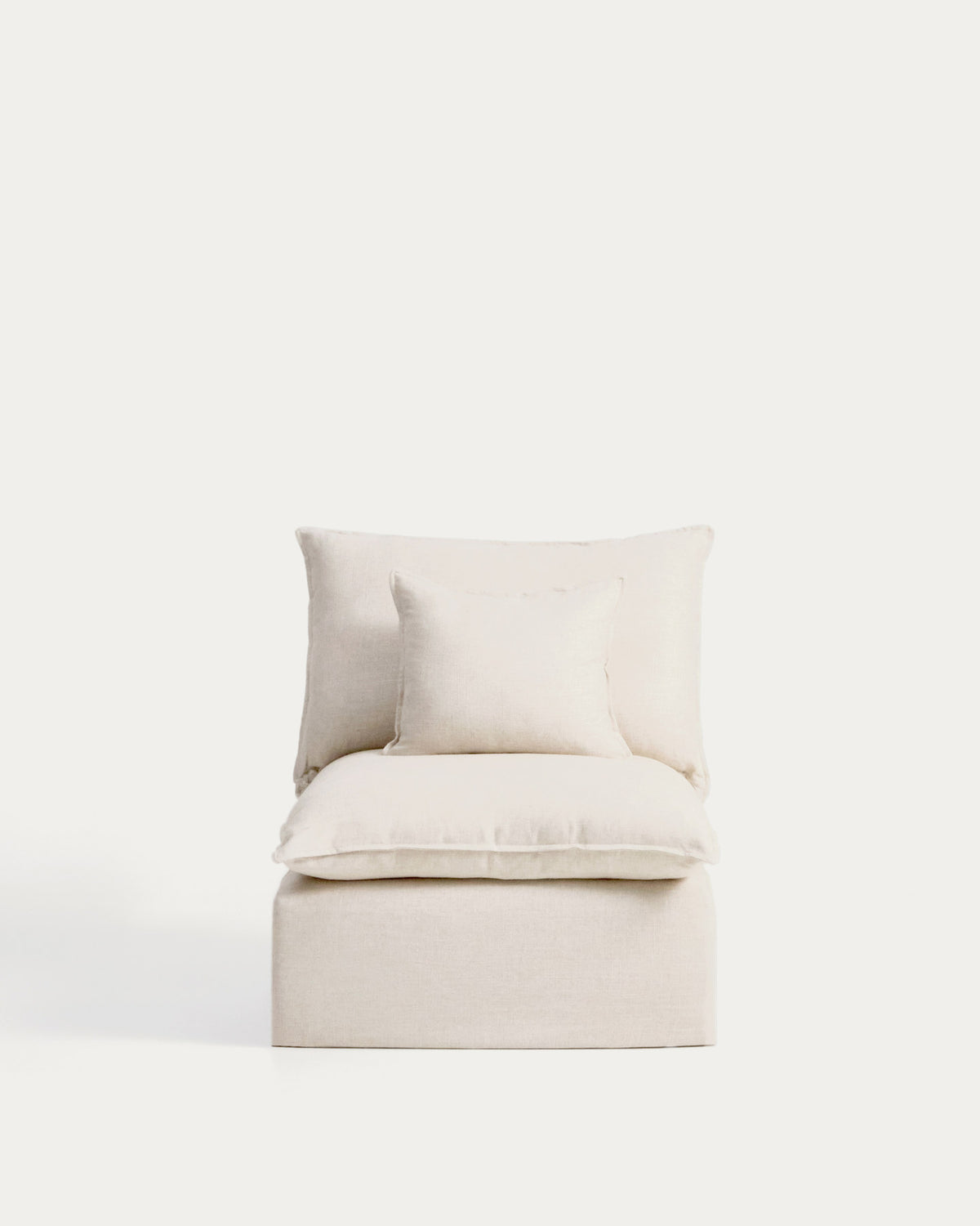 Sessel Anarela mit abnehmbarem Bezug aus Leinen und Viskose in Beige, 90 cm, FSC Mix Credit in Beige präsentiert im Onlineshop von KAQTU Design AG. Sessel ist von Kave Home