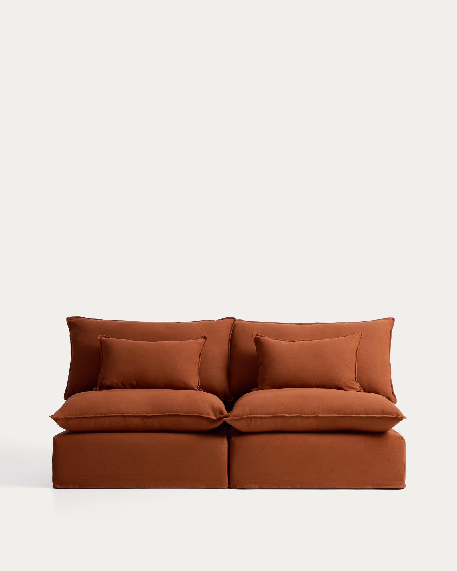 3-Sitzer-Modularsofa Anarela mit abnehmbarem Bezug aus Leinen in Terrakotta, 220 cm, FSC Mix Credit in Terrakotta präsentiert im Onlineshop von KAQTU Design AG. 3er Sofa ist von Kave Home