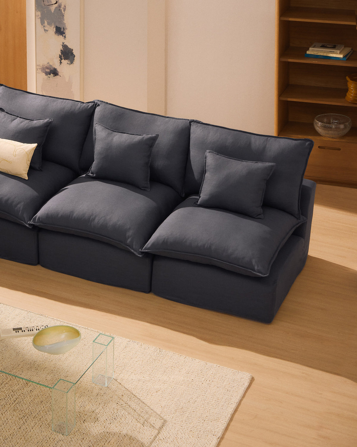 3-Sitzer-Modularsofa Anarela mit abnehmbarem Bezug aus Leinen und Viskose in Dunkelgrau, 270 cm, FSC Mix Credit in Dunkelgrau präsentiert im Onlineshop von KAQTU Design AG. 3er Sofa ist von Kave Home