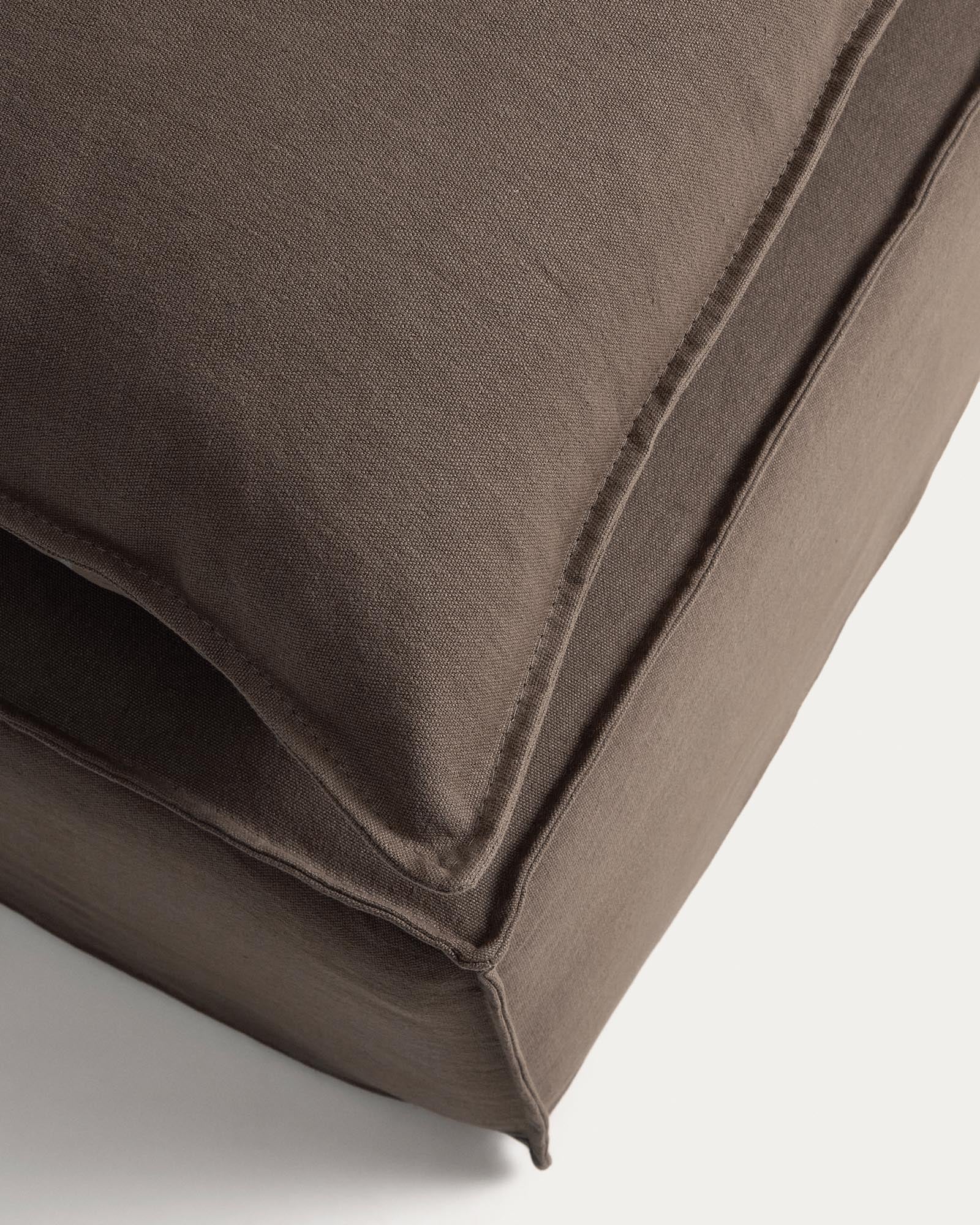 Gemütliche Fussablage Anarela in sanftem Taupe, 80 x 80 cm, ausgestattet mit abnehmbarem Leinenbezug und Kissen für zusätzlichen Komfort.