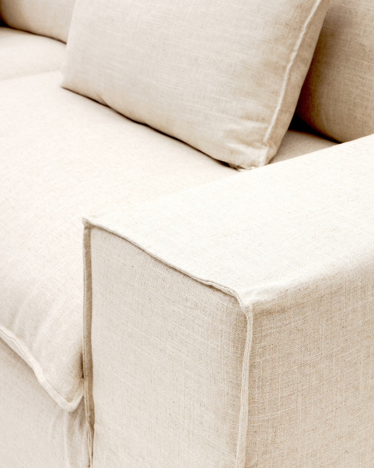 Bezug für 2-SitzerSofa Anarela in beigem Leinen in Beige präsentiert im Onlineshop von KAQTU Design AG. Sofa-Zubehör ist von Kave Home