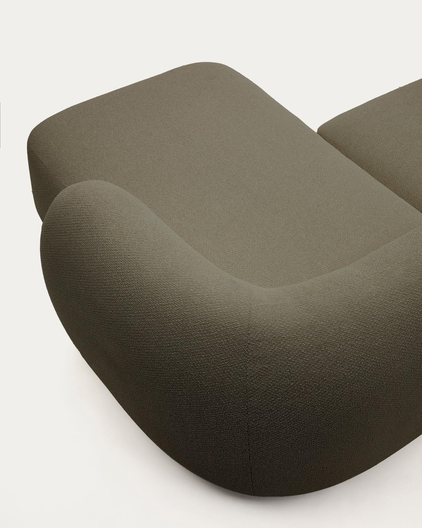 3-Sitzer-Modularsofa Martina mit Chenille und Chaiselongue rechts in Grün 287 cm in Grün präsentiert im Onlineshop von KAQTU Design AG. L-Sofa rechts ist von Kave Home