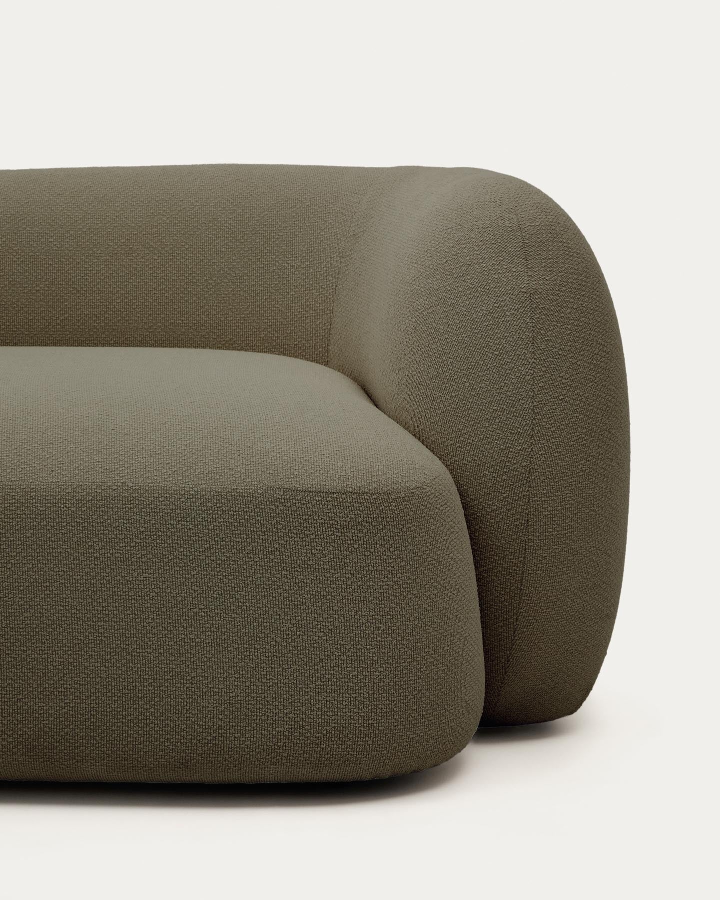 4-Sitzer-Modularsofa Martina mit Chenille und Chaiselongue links in Grün 377 cm in Grün präsentiert im Onlineshop von KAQTU Design AG. L-Sofa rechts ist von Kave Home