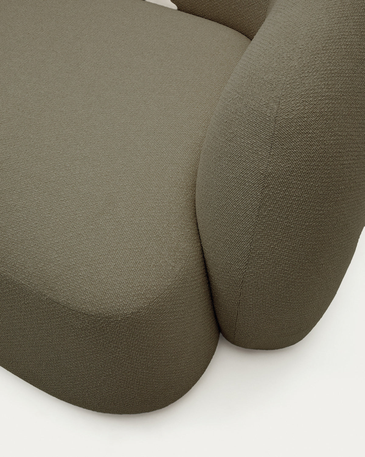 4-Sitzer-Modularsofa Martina mit Chenille und Chaiselongue links in Grün 377 cm in Grün präsentiert im Onlineshop von KAQTU Design AG. L-Sofa rechts ist von Kave Home