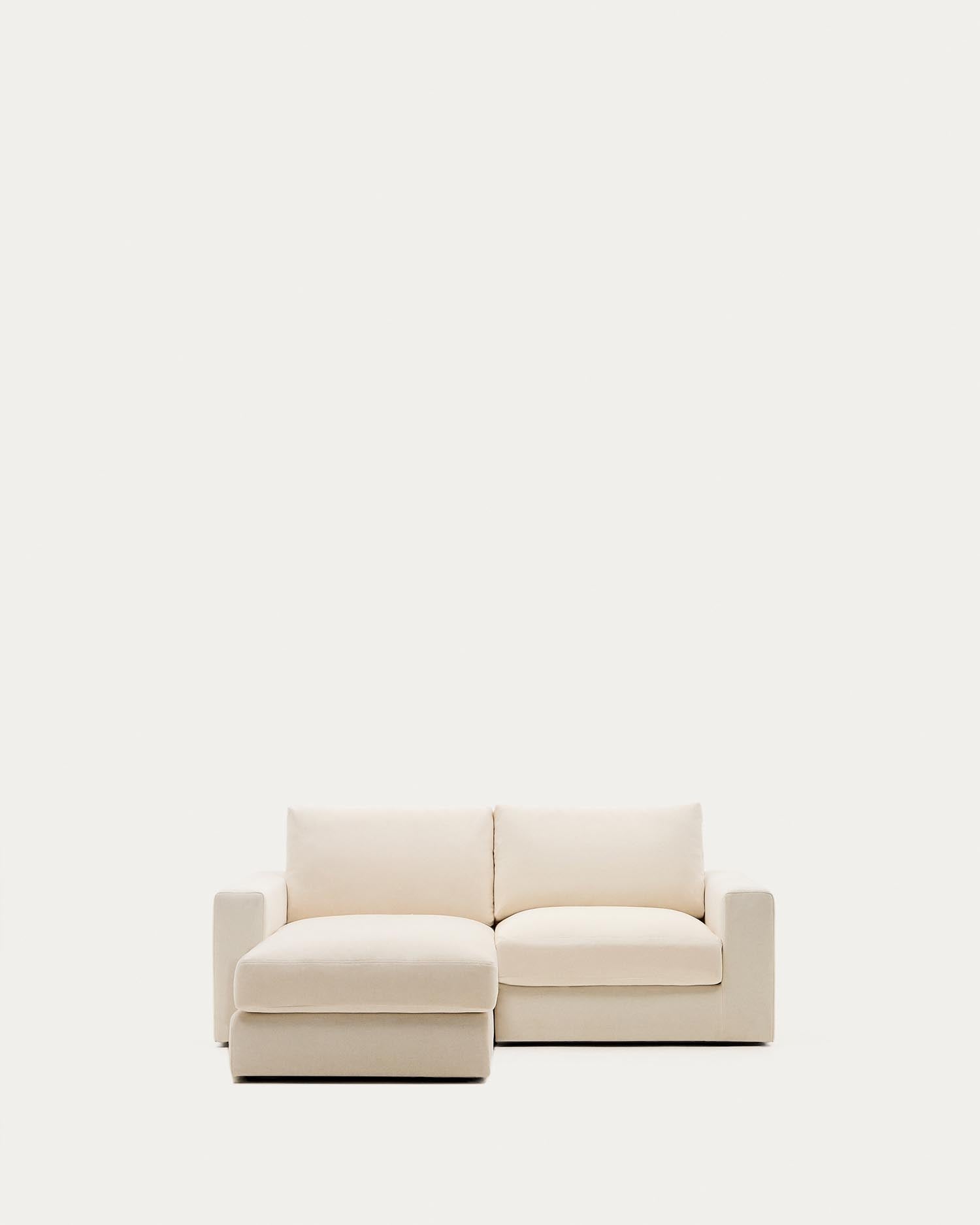 Modulares Sofa Alea für 3 Personen mit abnehmbarem Bezug aus Chenille mit Chaiselongue links in Ecru, 220 cm in Ecru präsentiert im Onlineshop von KAQTU Design AG. 3er Sofa ist von Kave Home