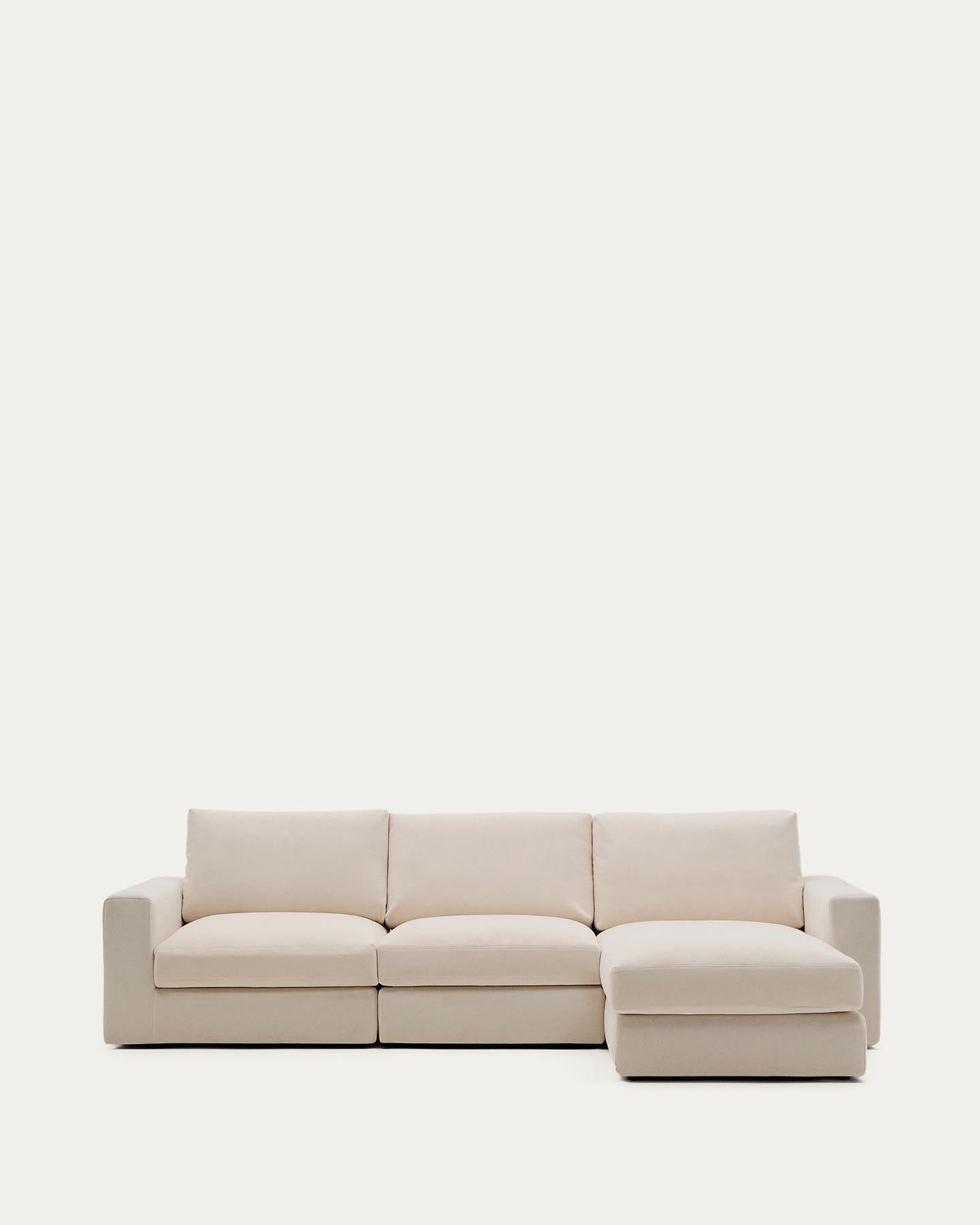 Modulares Sofa Alea für 4 Personen mit abnehmbarem Bezug aus Chenille mit Chaiselongue rechts in Beige, 310 cm in Beige präsentiert im Onlineshop von KAQTU Design AG. 3er Sofa ist von Kave Home